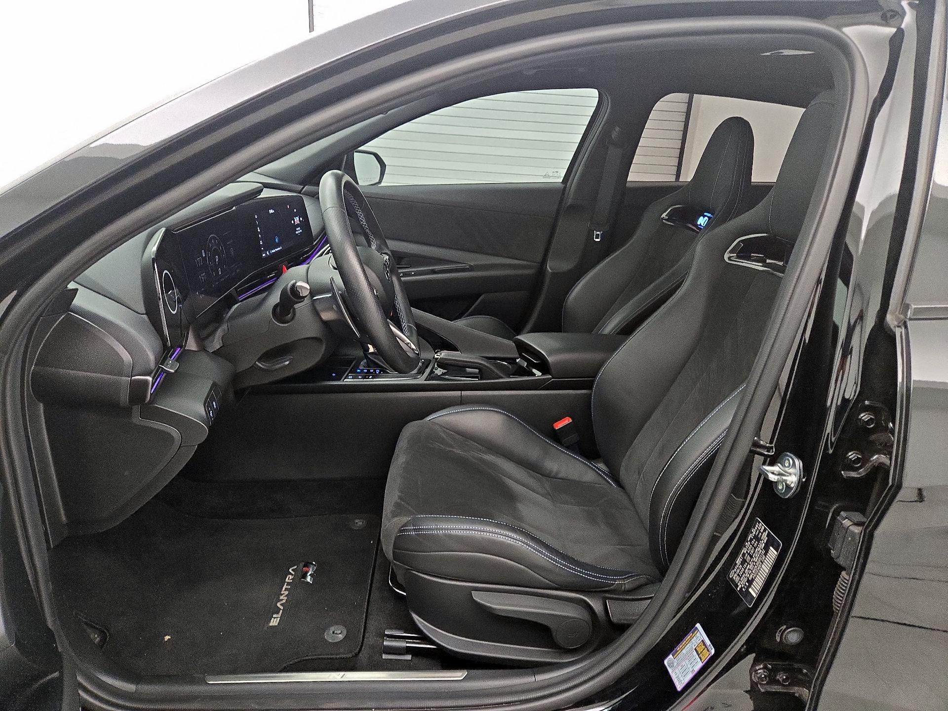 Thumbnail: 2024 Hyundai Elantra - 11