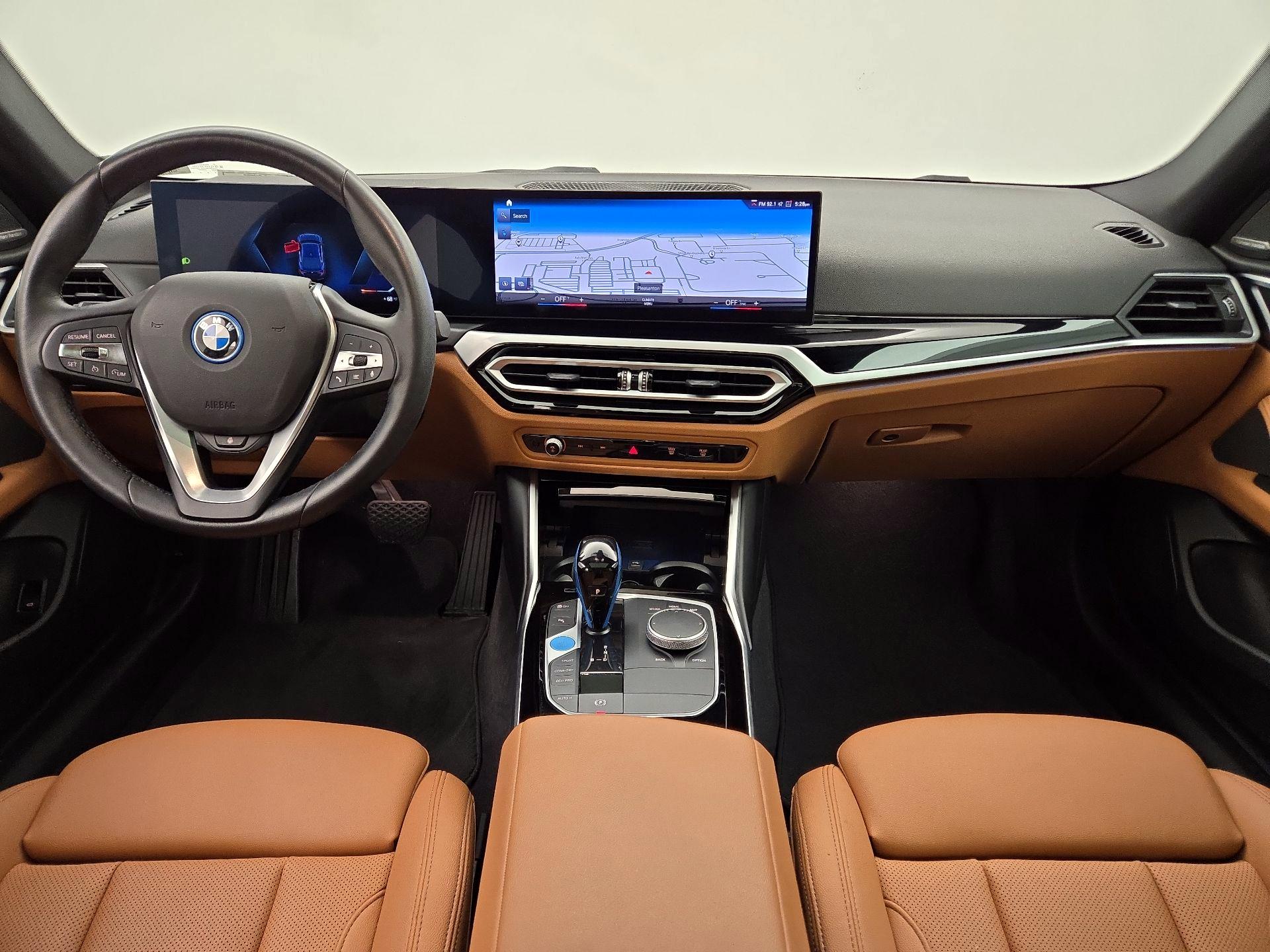 Thumbnail: 2023 BMW i4 - 9