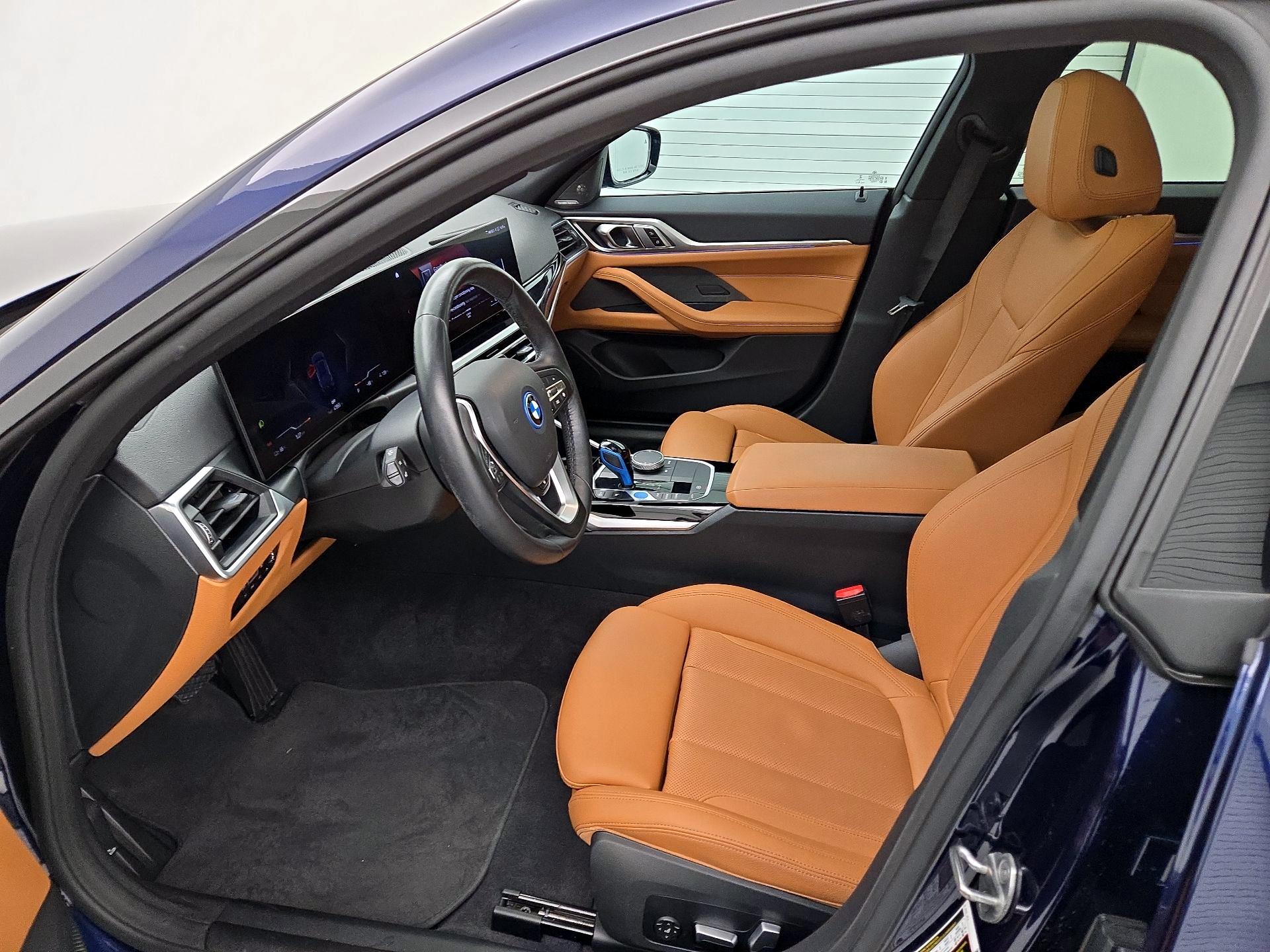 Thumbnail: 2023 BMW i4 - 11