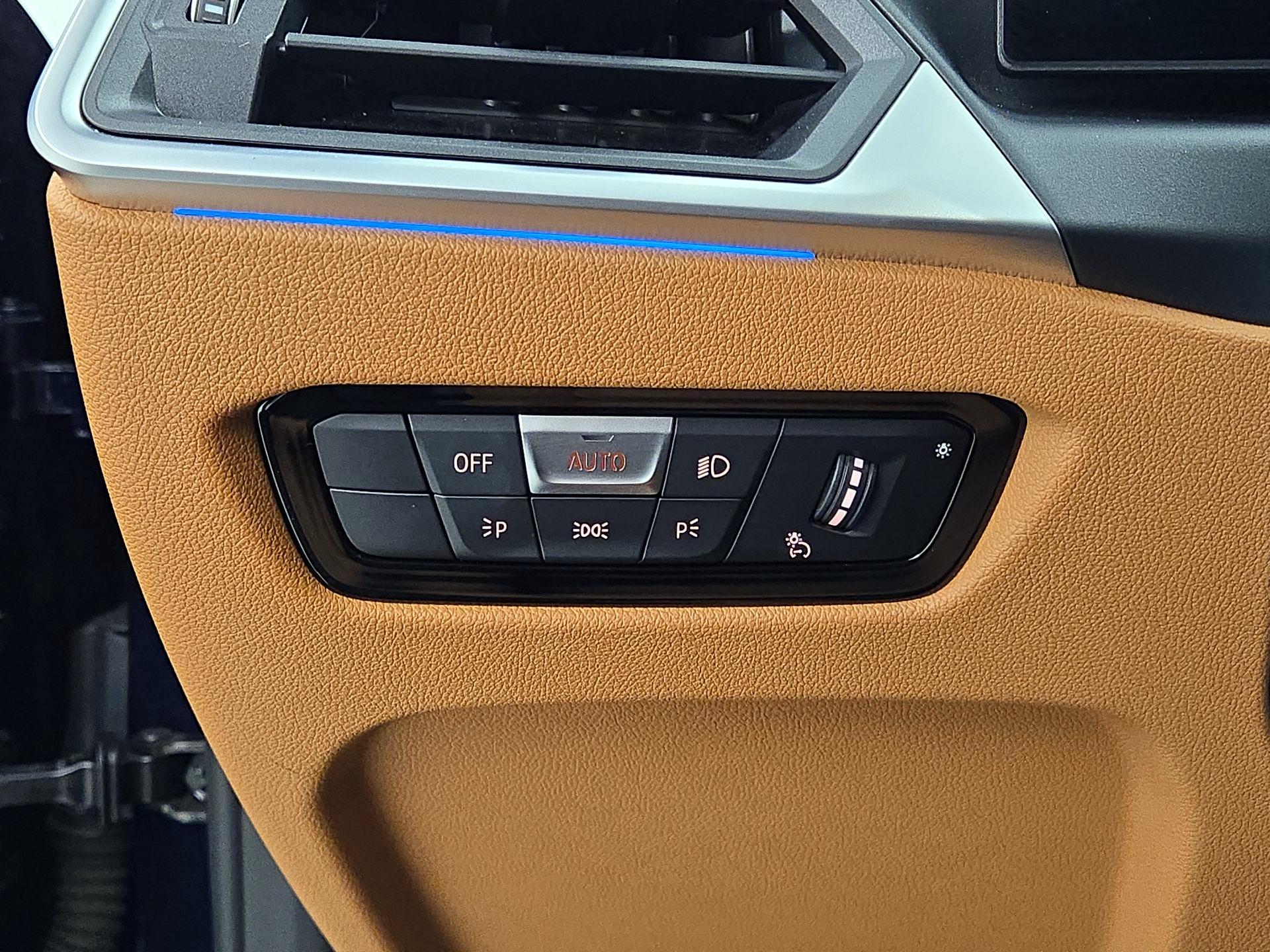 Thumbnail: 2023 BMW i4 - 13