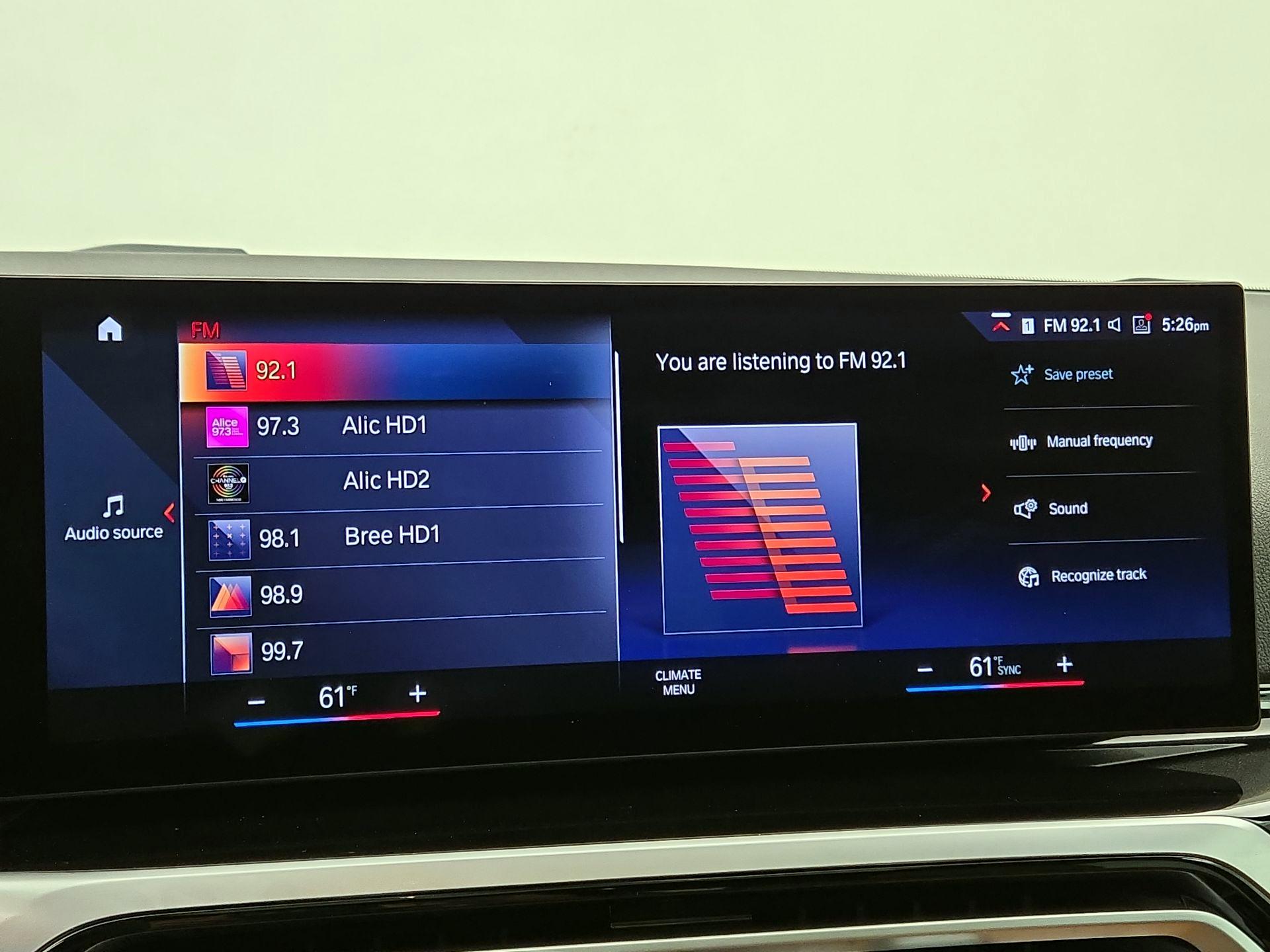 Thumbnail: 2023 BMW i4 - 16