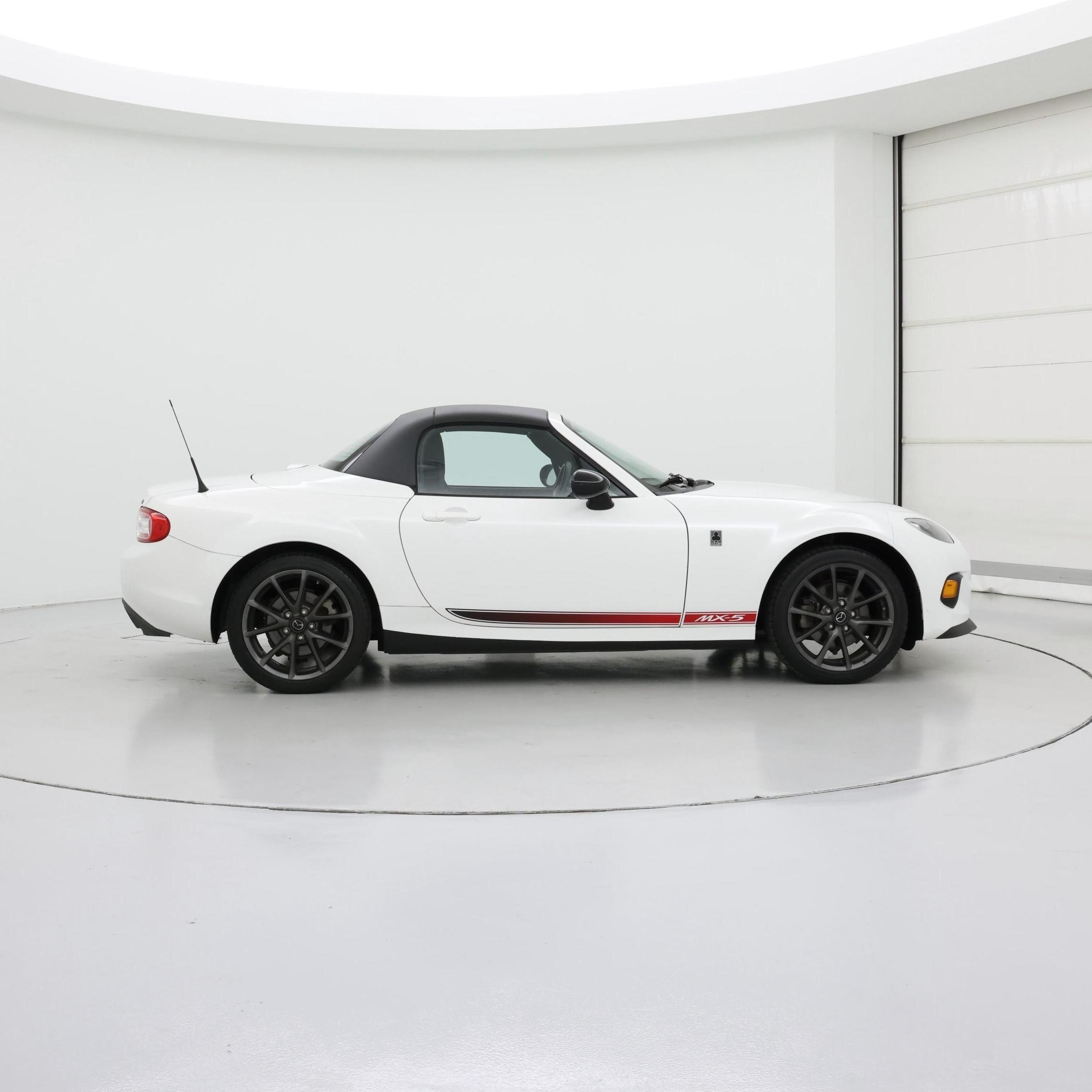 Thumbnail: 2014 Mazda MX-5 Miata - 7