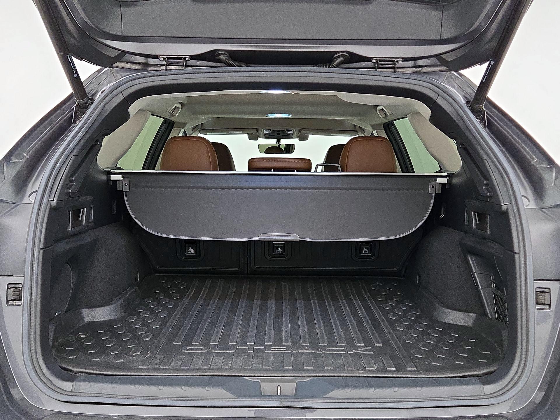 Thumbnail: 2020 Subaru Outback - 19