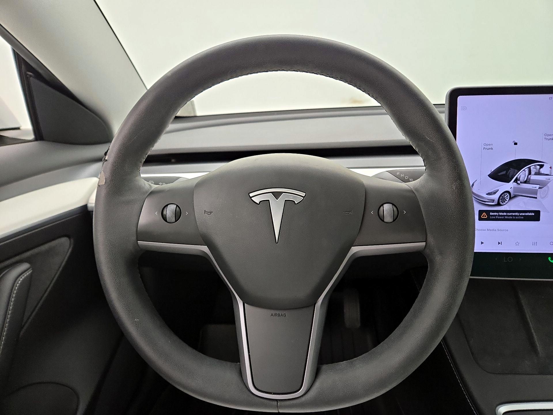 Thumbnail: 2022 Tesla Model 3 - 10