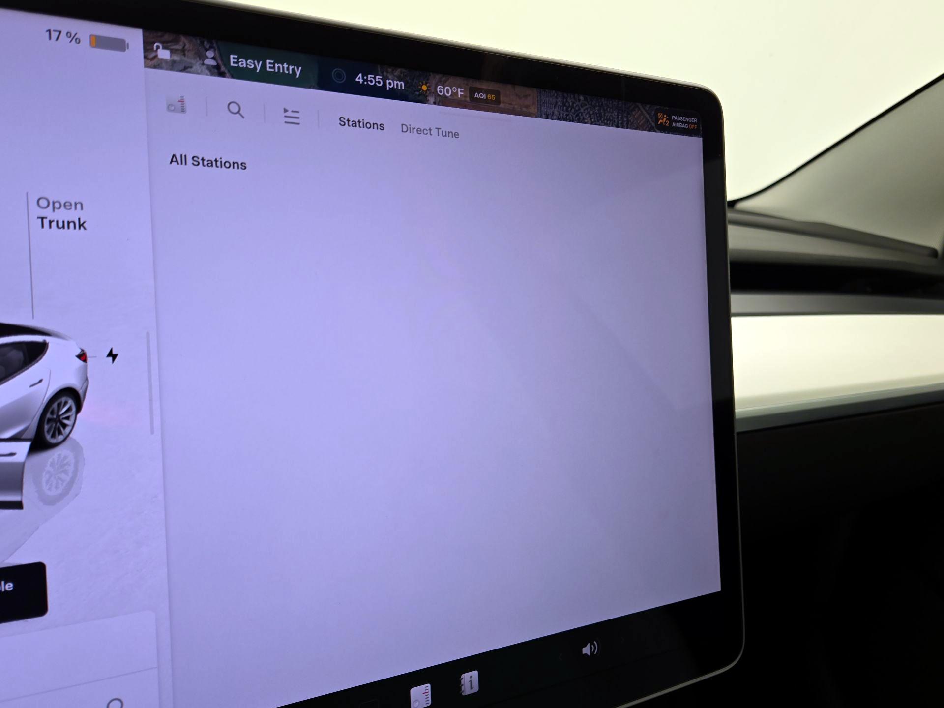 Thumbnail: 2022 Tesla Model 3 - 14