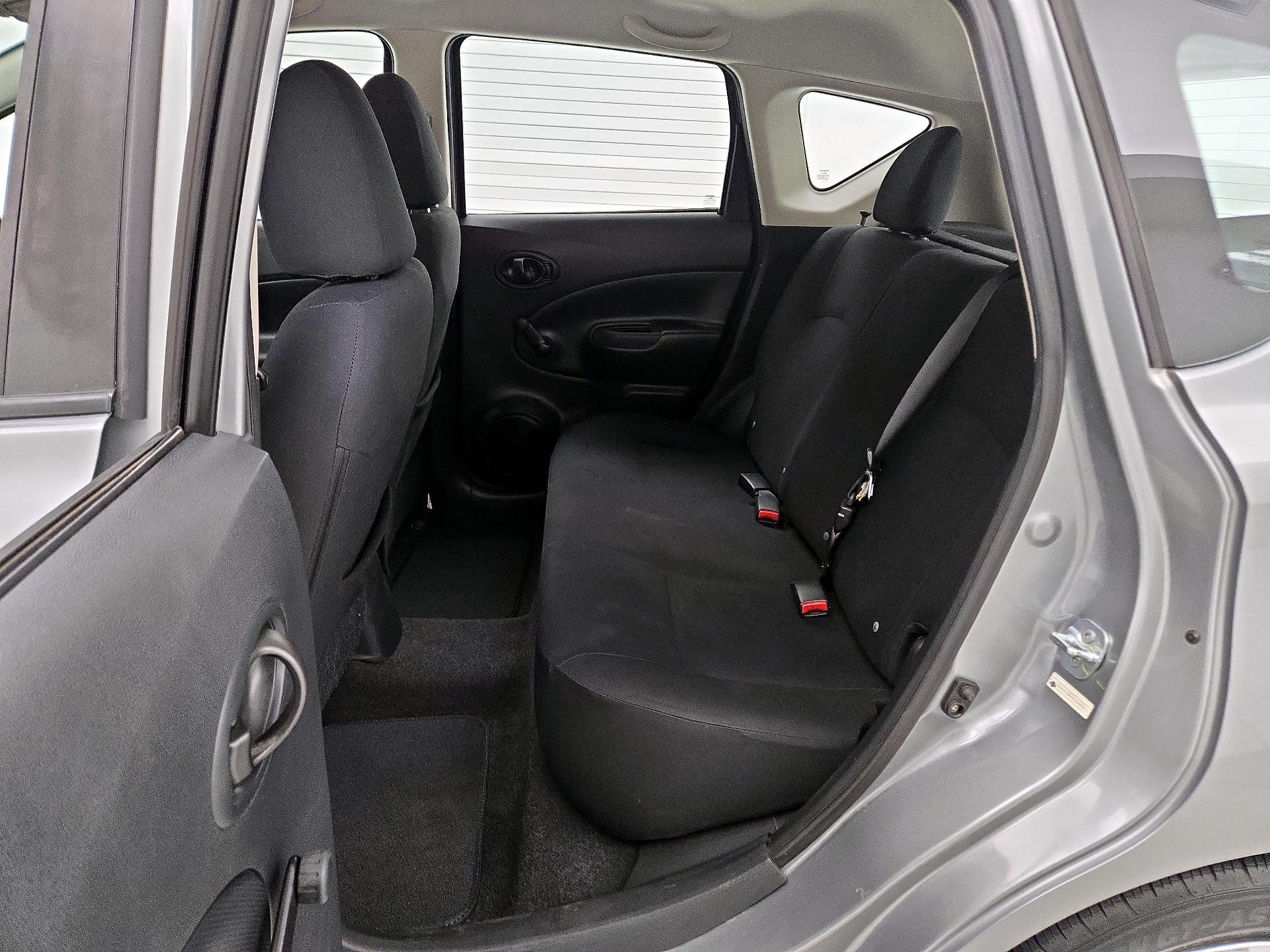 Thumbnail: 2014 Nissan Versa Note - 17