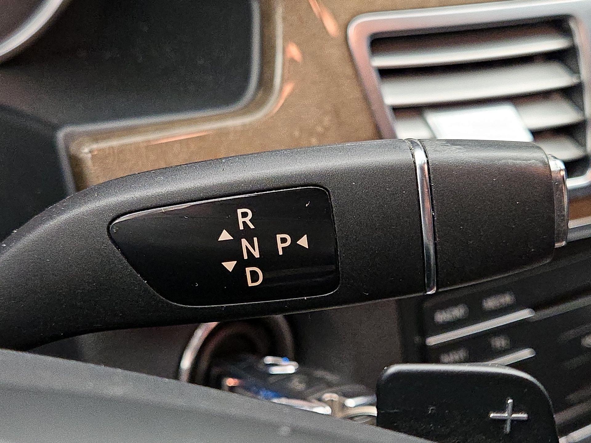 Thumbnail: 2016 Mercedes-Benz E-Class - 18