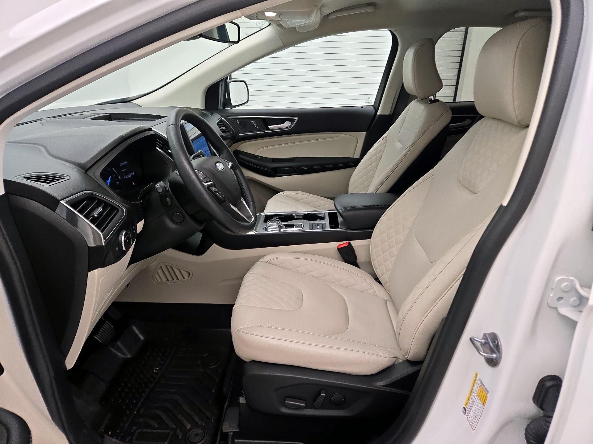 Thumbnail: 2024 Ford Edge - 11