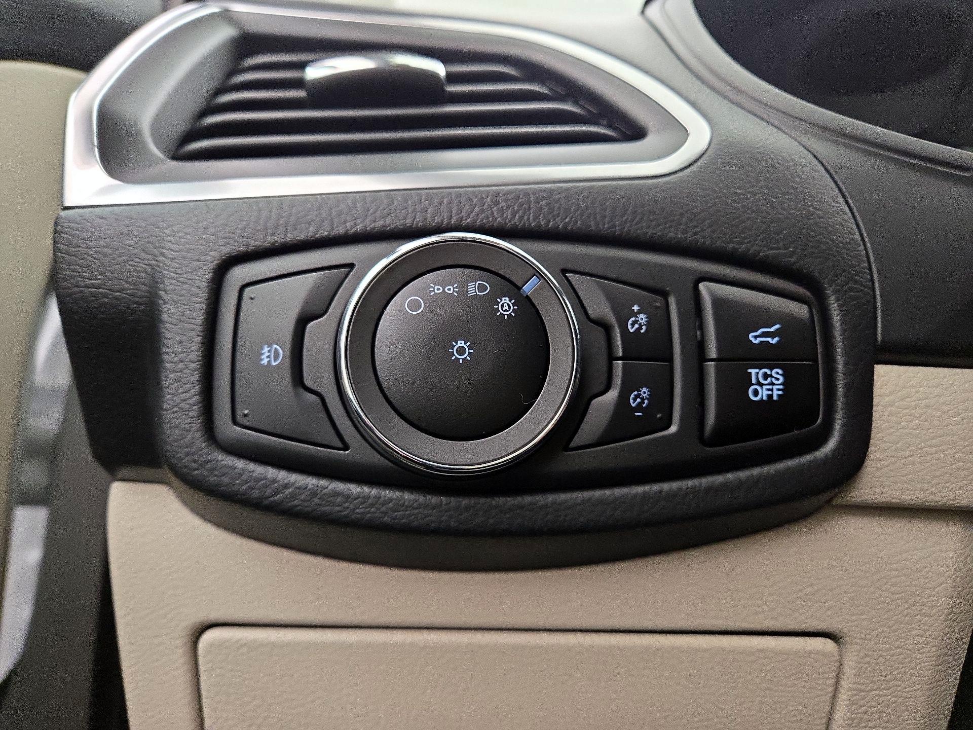 Thumbnail: 2024 Ford Edge - 13