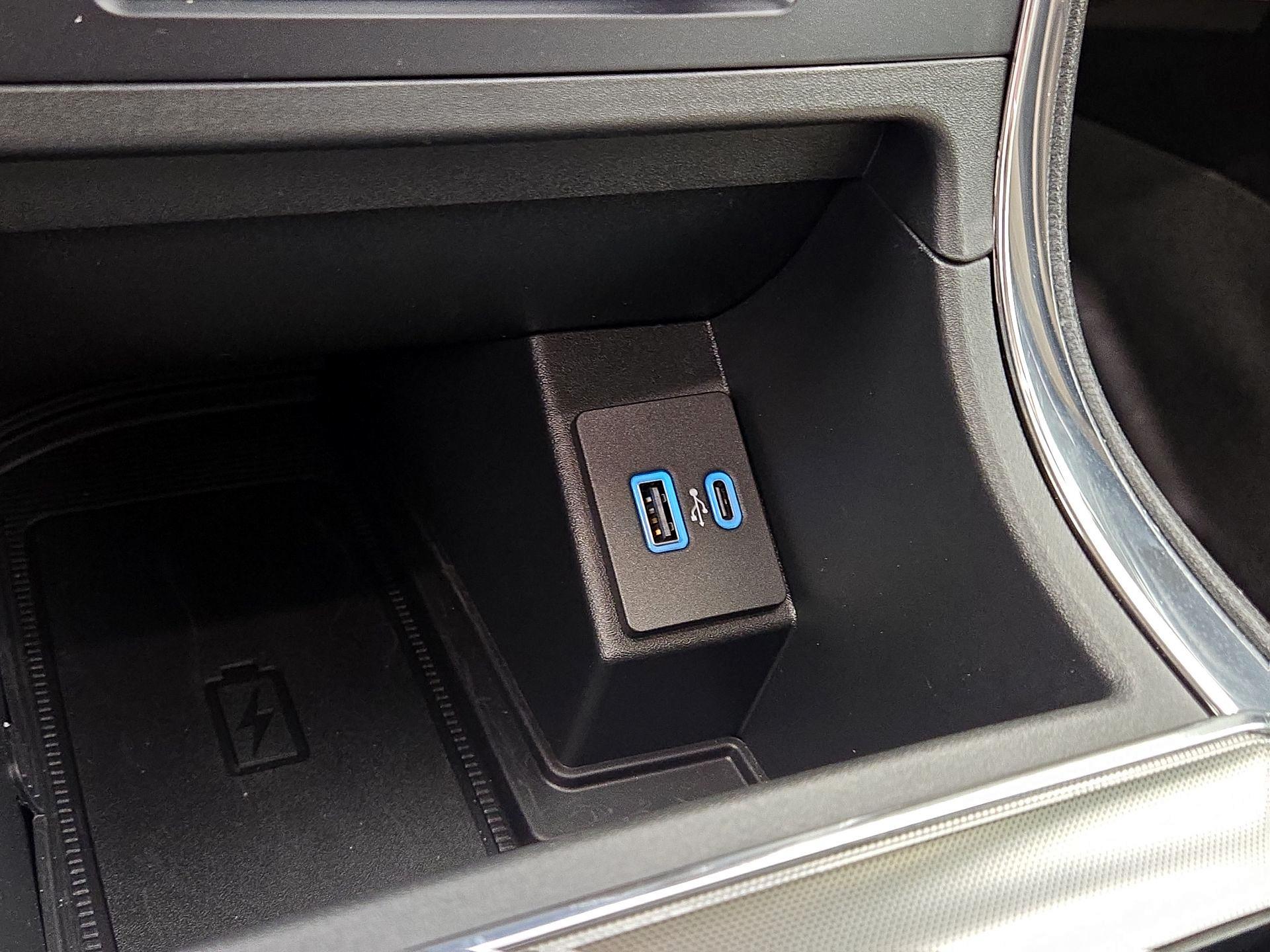 Thumbnail: 2024 Ford Edge - 18