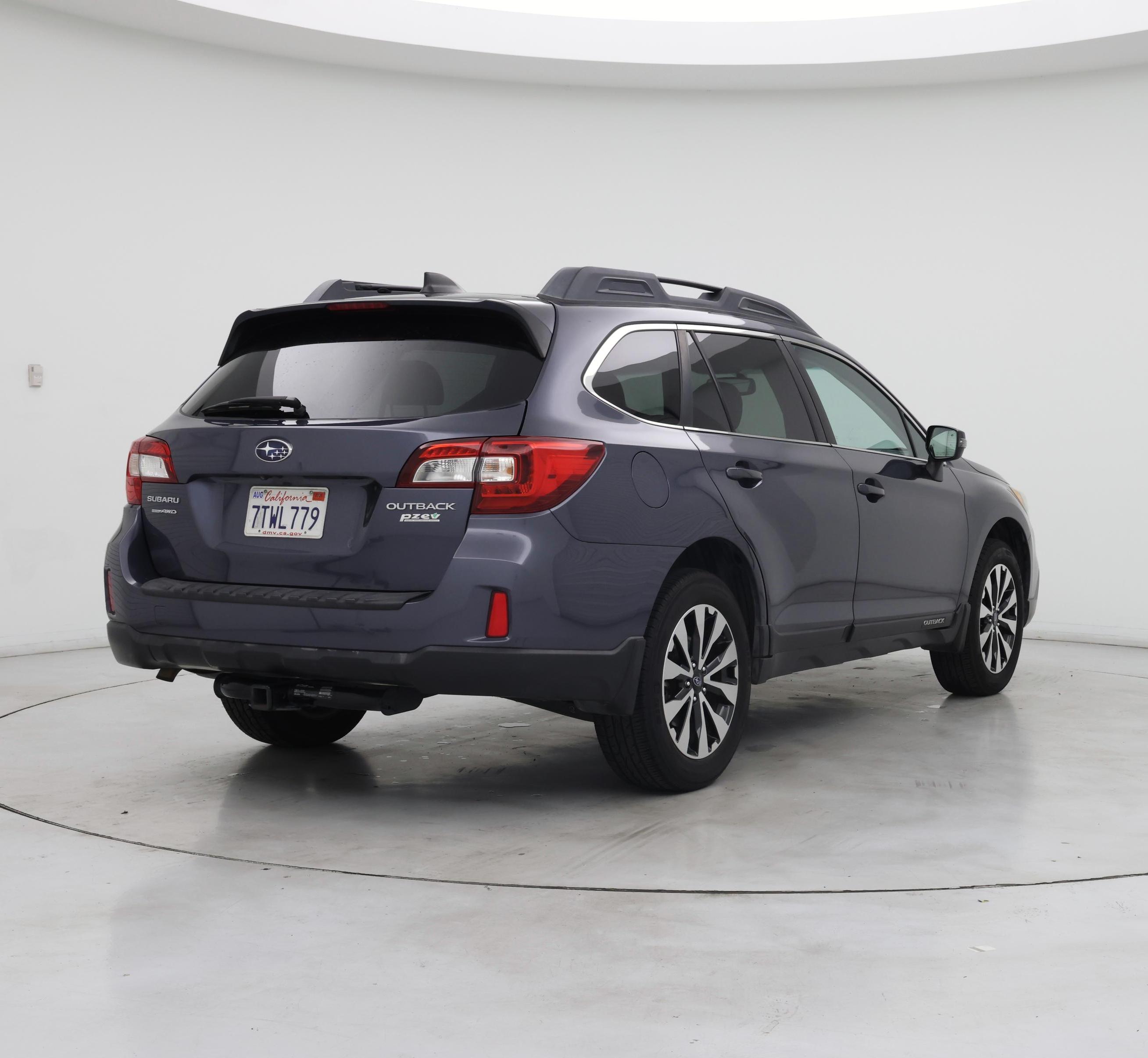 Thumbnail: 2017 Subaru Outback - 8