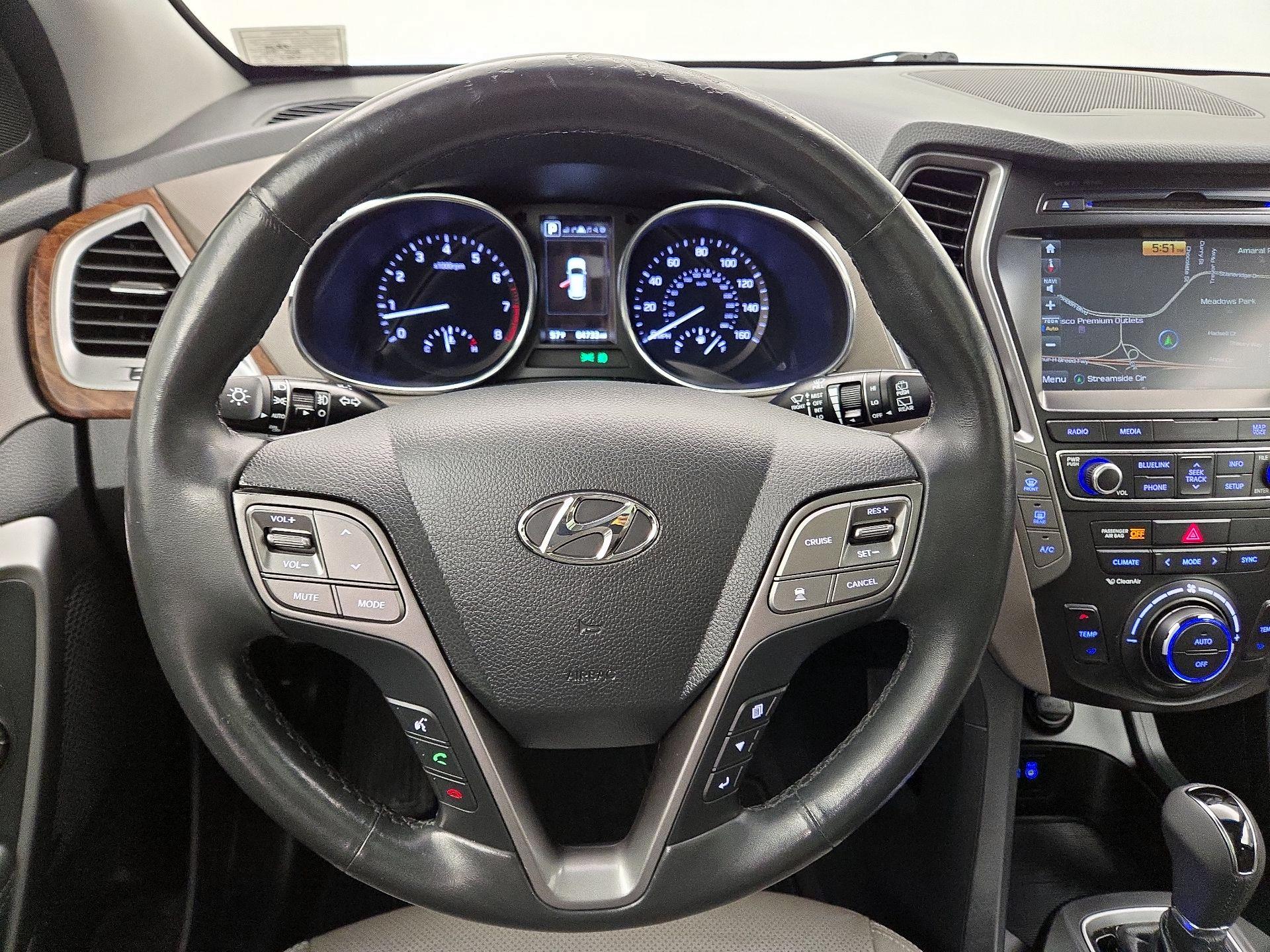 Thumbnail: 2017 Hyundai Santa Fe - 10