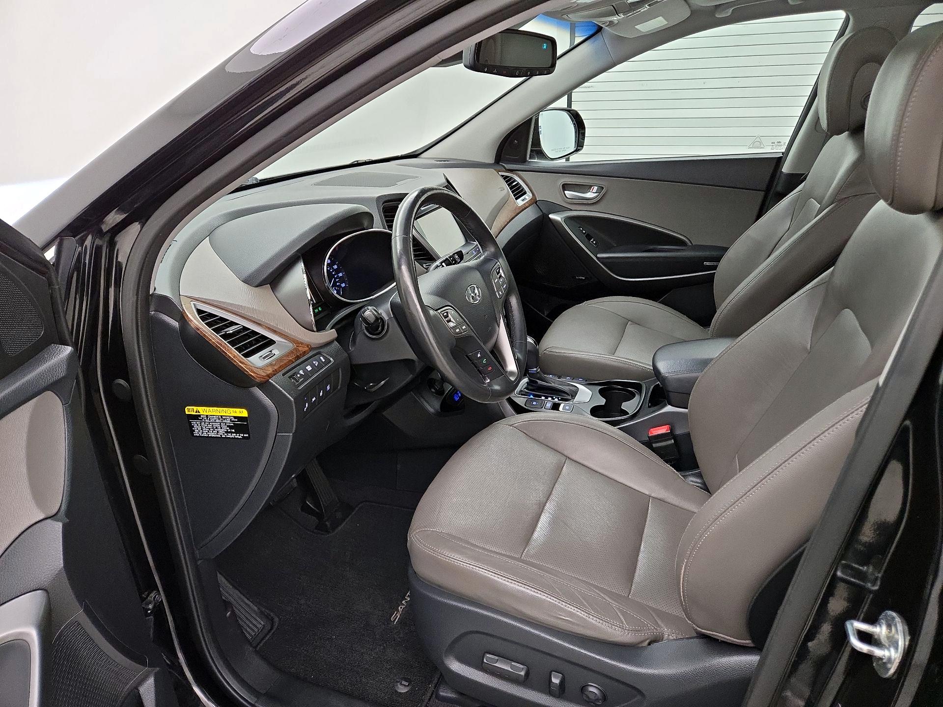 Thumbnail: 2017 Hyundai Santa Fe - 11