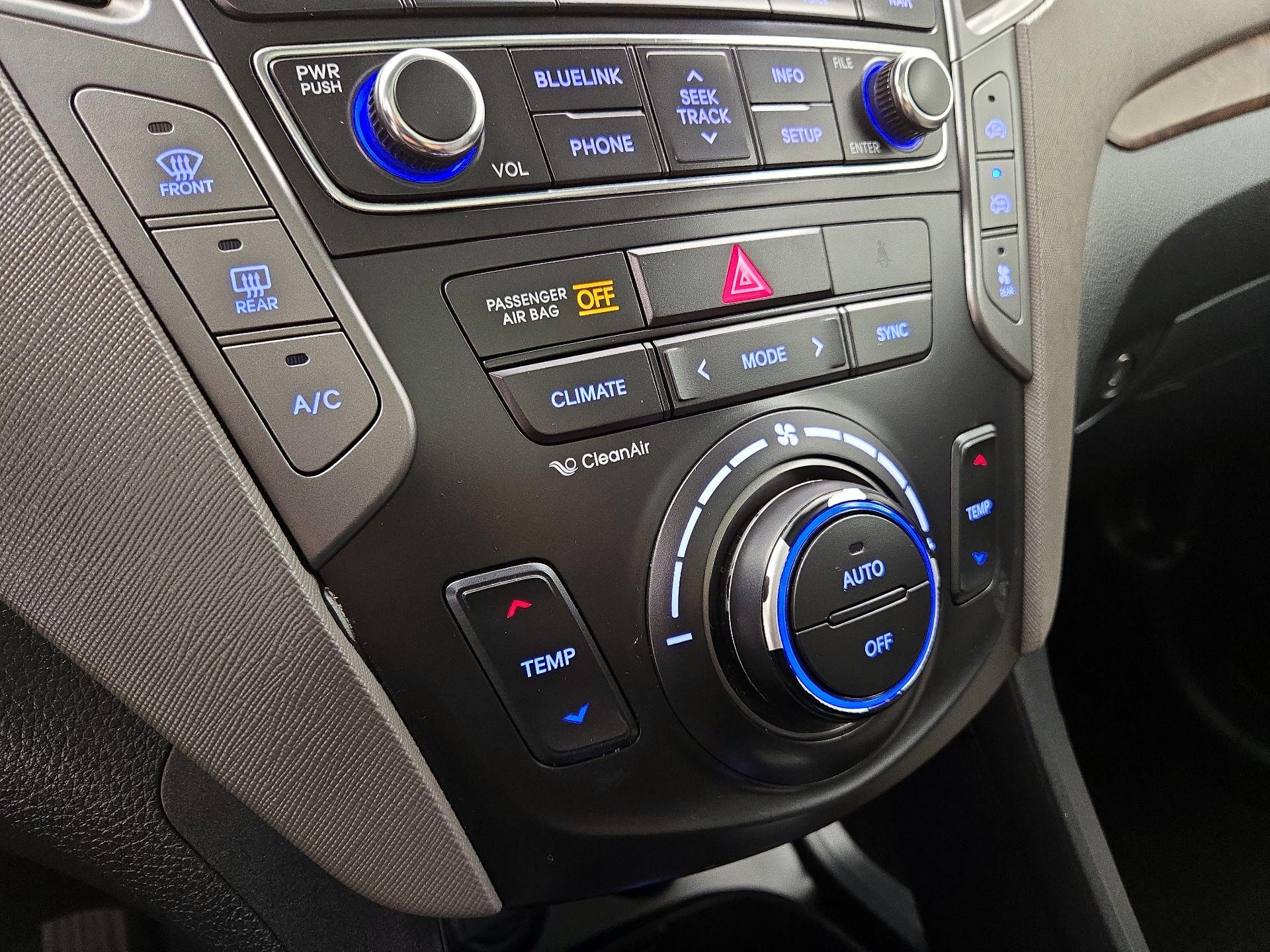 Thumbnail: 2017 Hyundai Santa Fe - 17