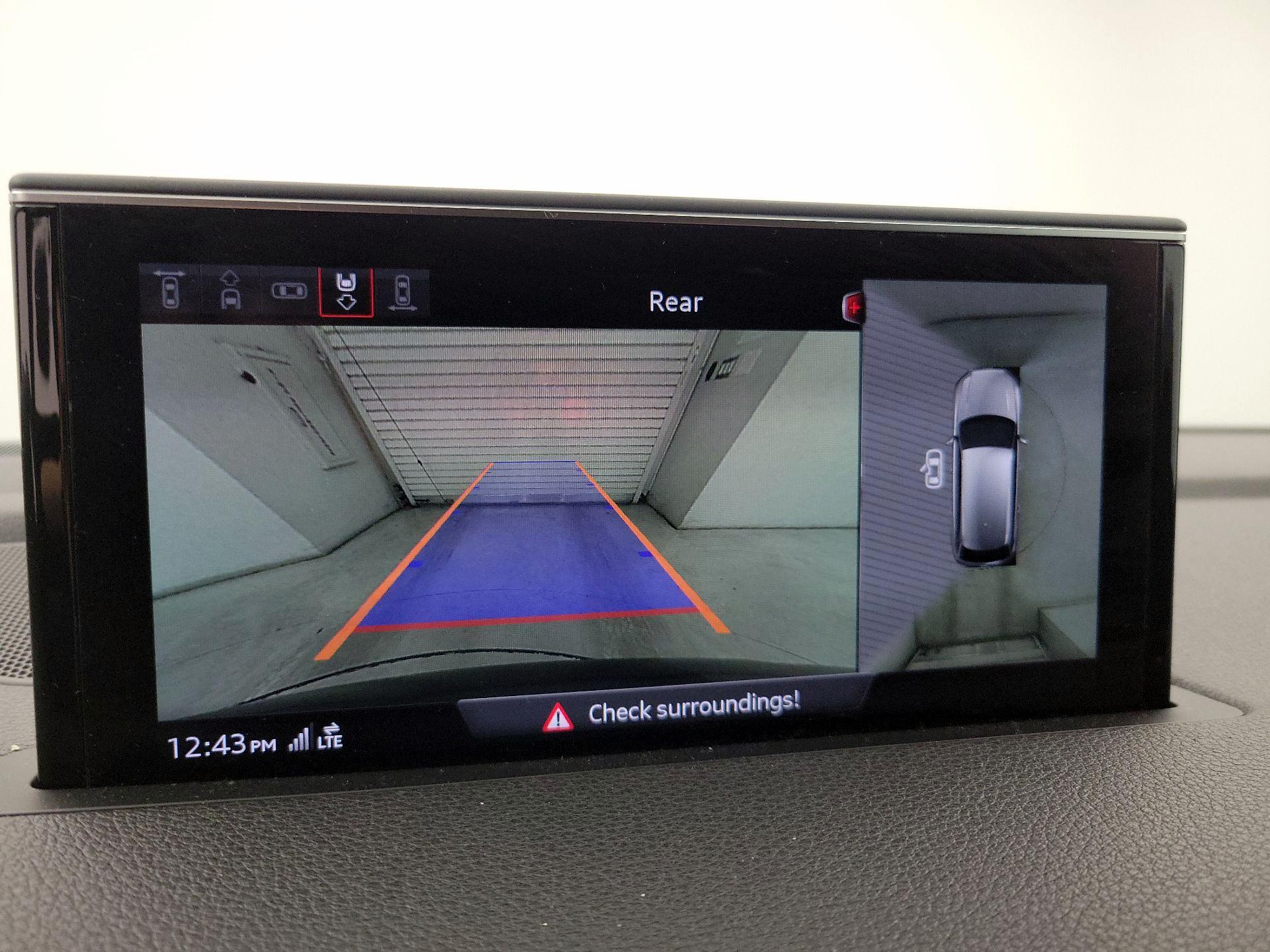 Thumbnail: 2018 Audi Q7 - 15