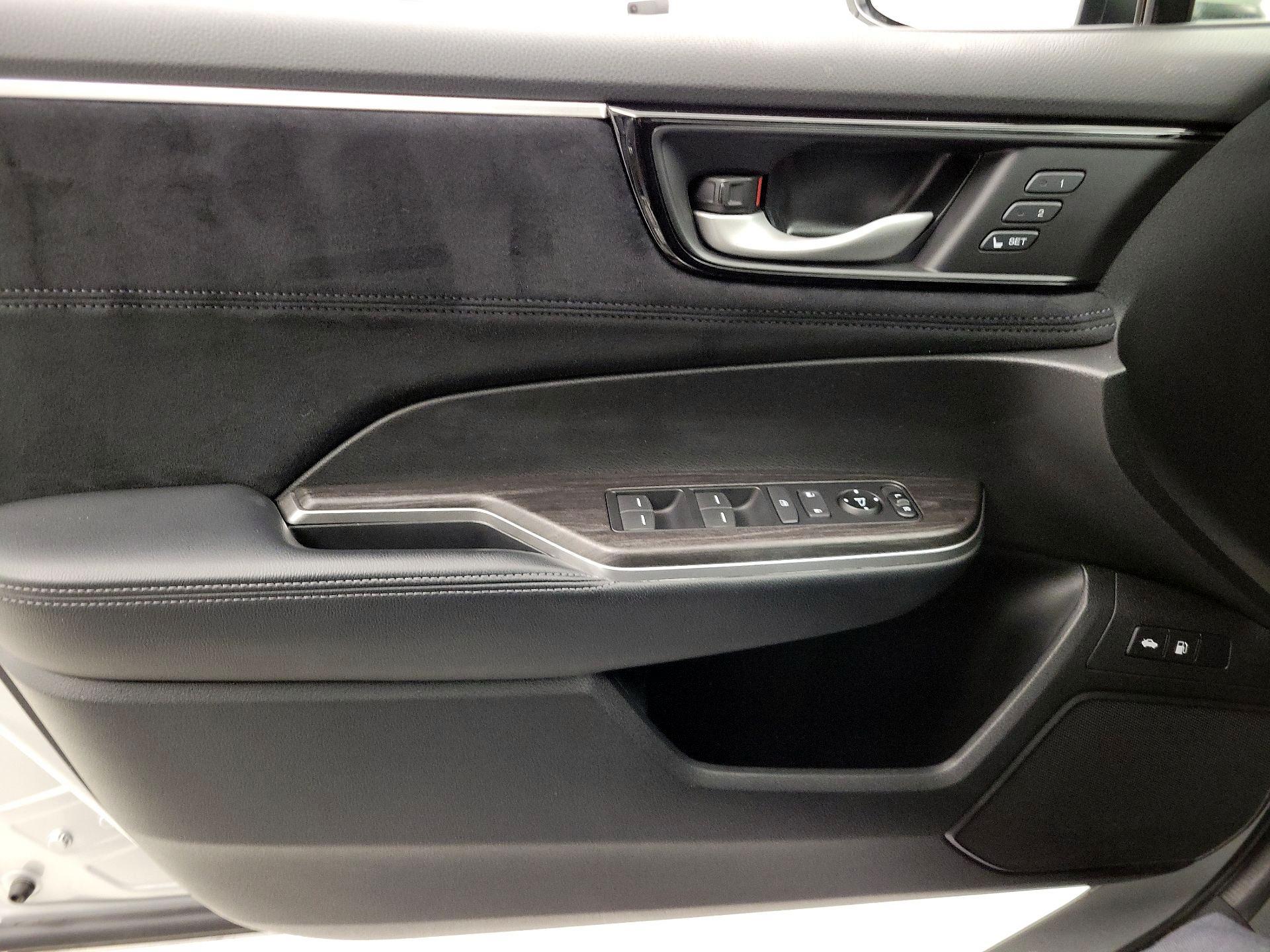 Thumbnail: 2018 Honda Clarity - 12