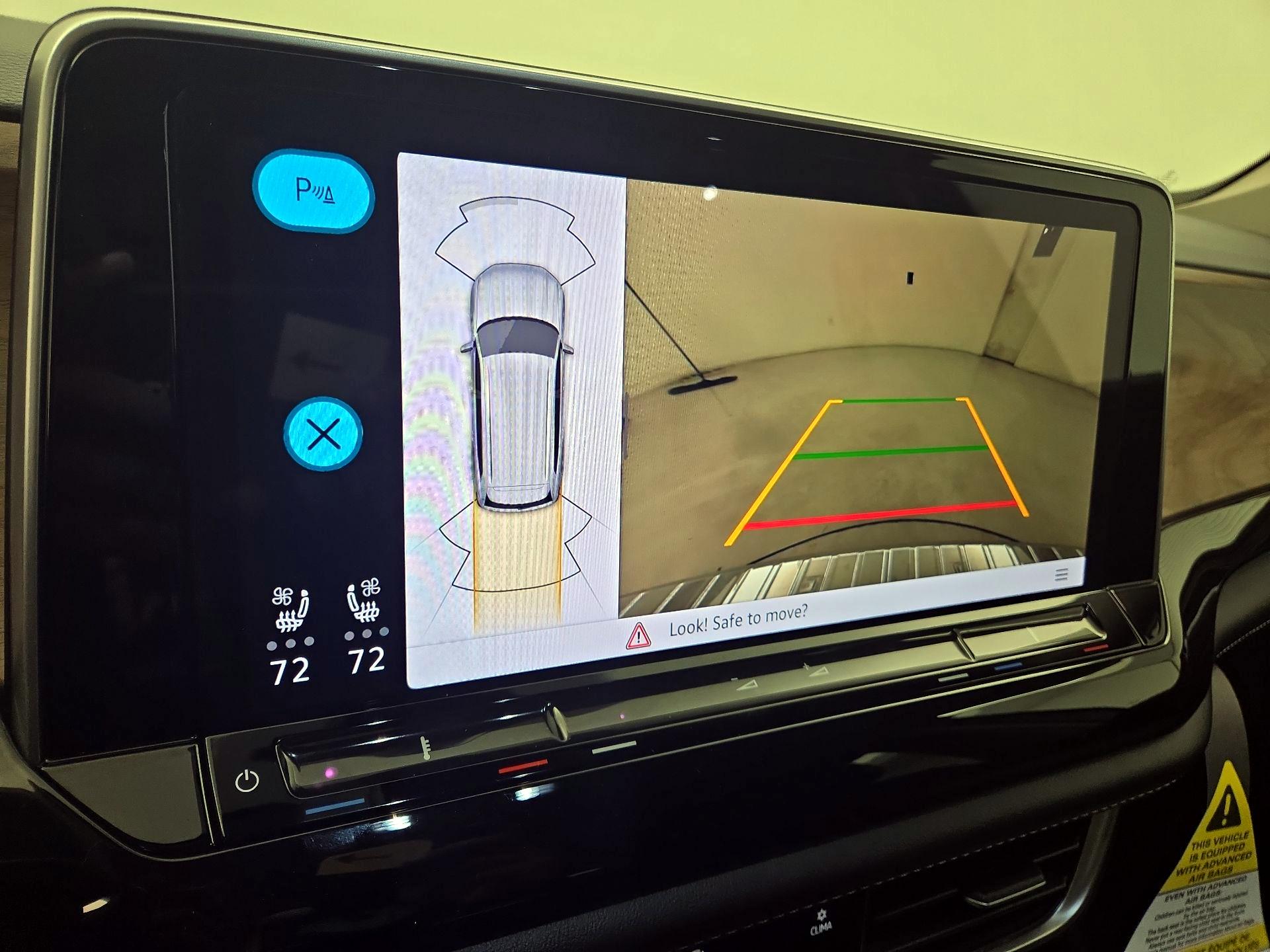 Thumbnail: 2024 Volkswagen Atlas - 14