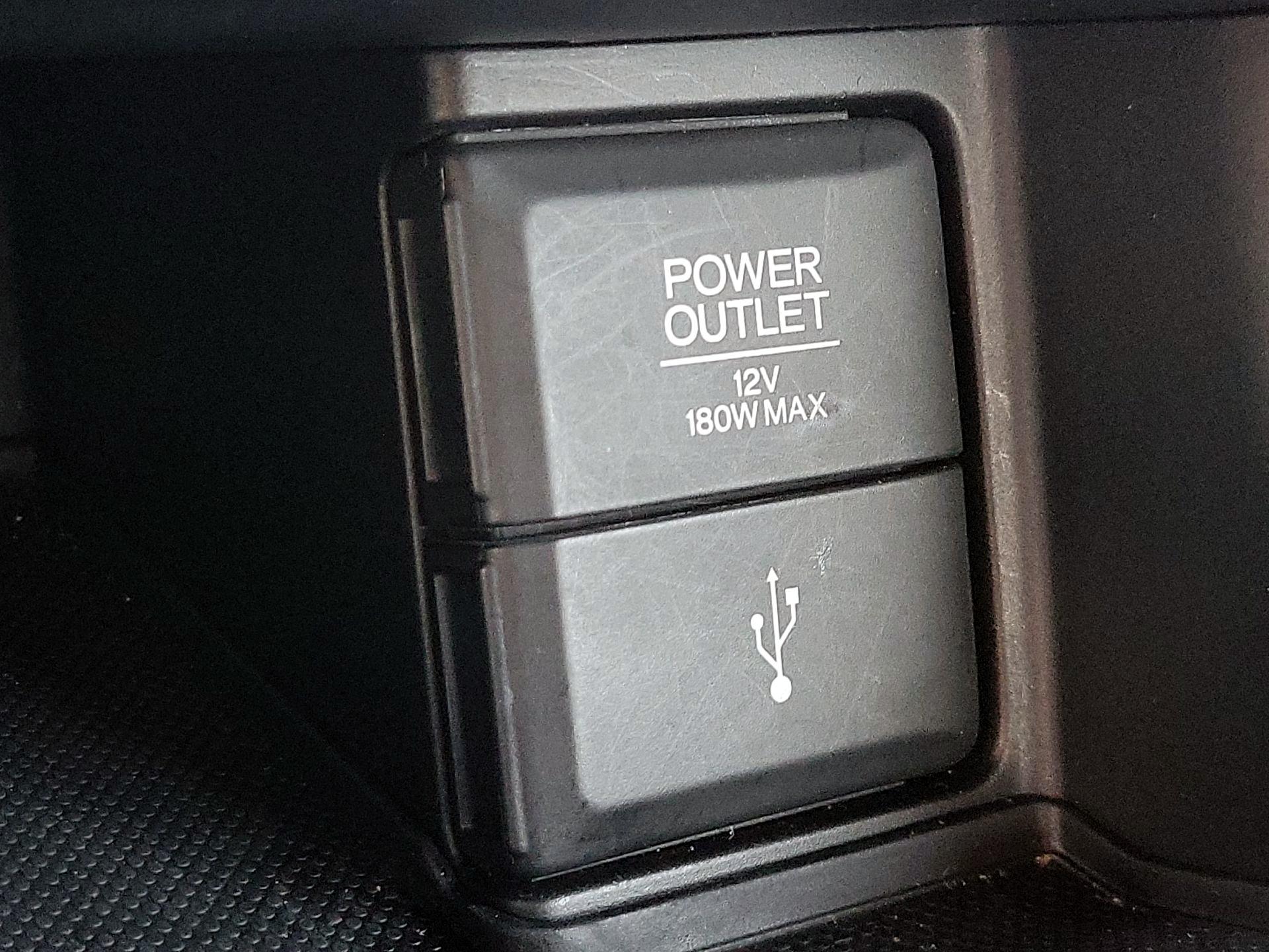 Thumbnail: 2015 Honda Accord - 18