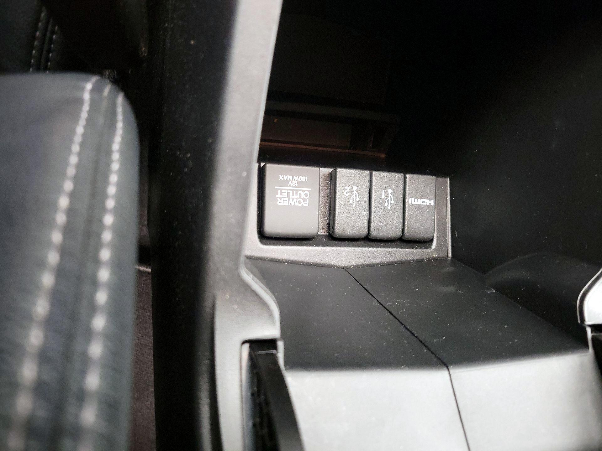 Thumbnail: 2015 Honda CR-V - 18