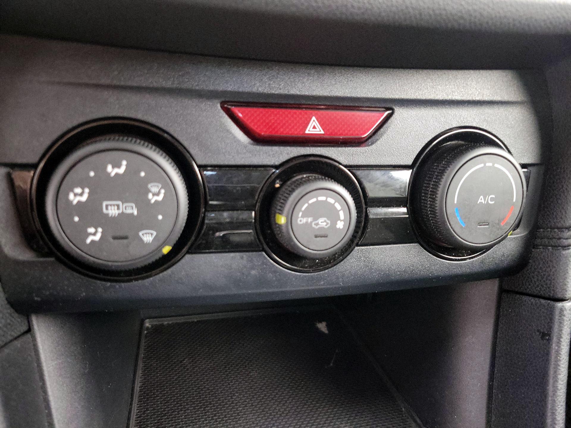 Thumbnail: 2019 Subaru Crosstrek - 16