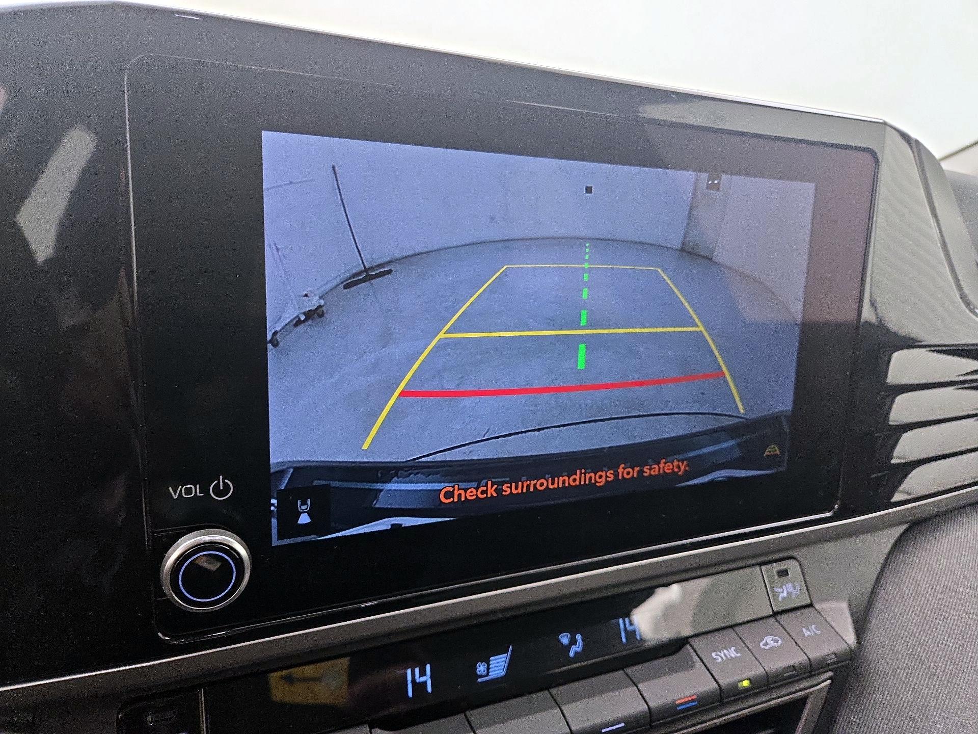 Thumbnail: 2025 Toyota Camry - 14