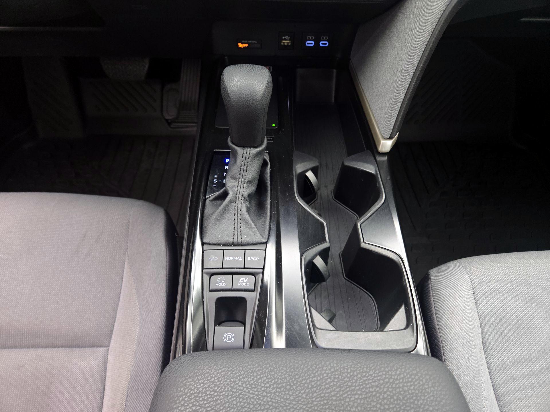 Thumbnail: 2025 Toyota Camry - 17