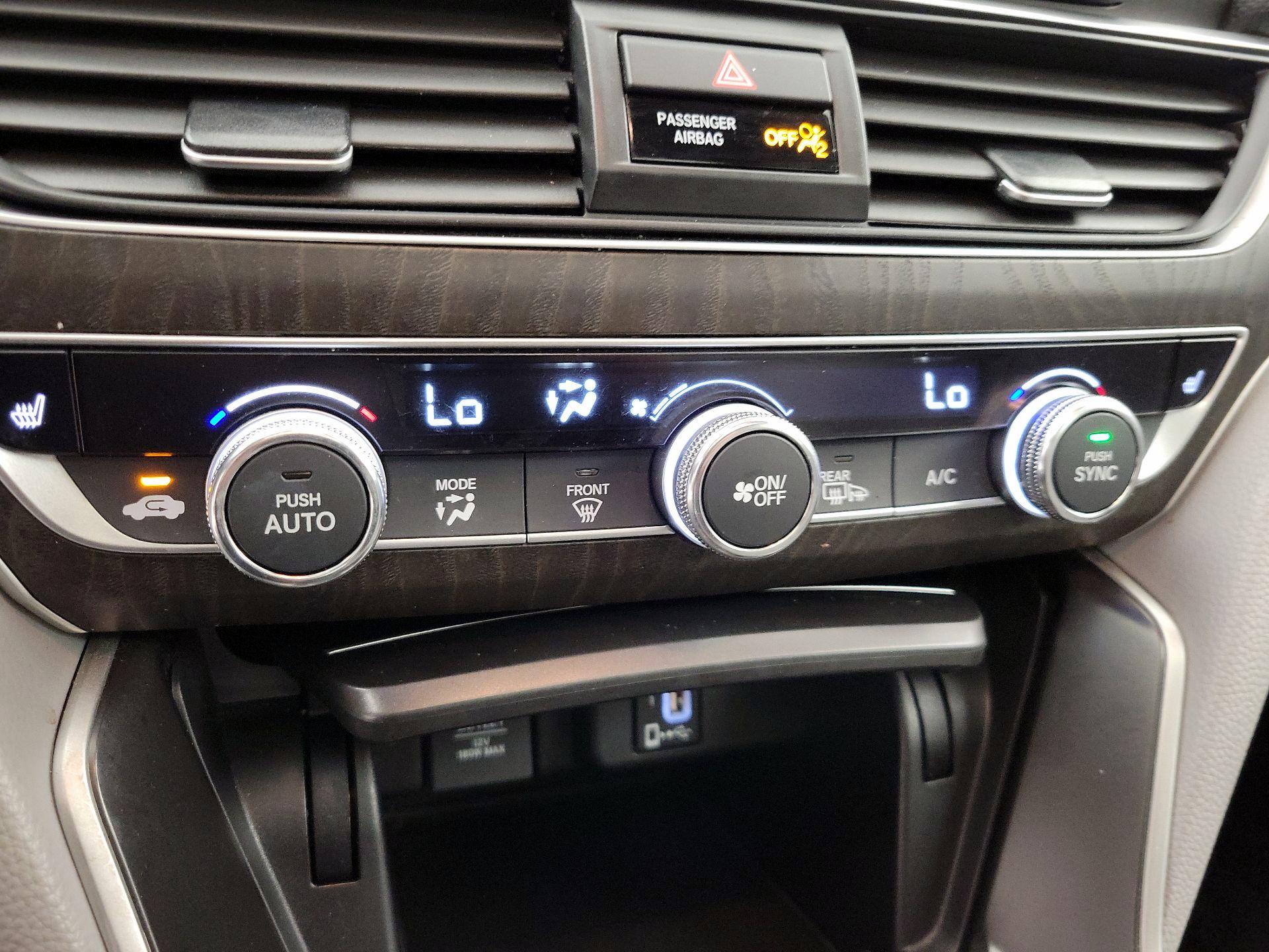 Thumbnail: 2018 Honda Accord - 16