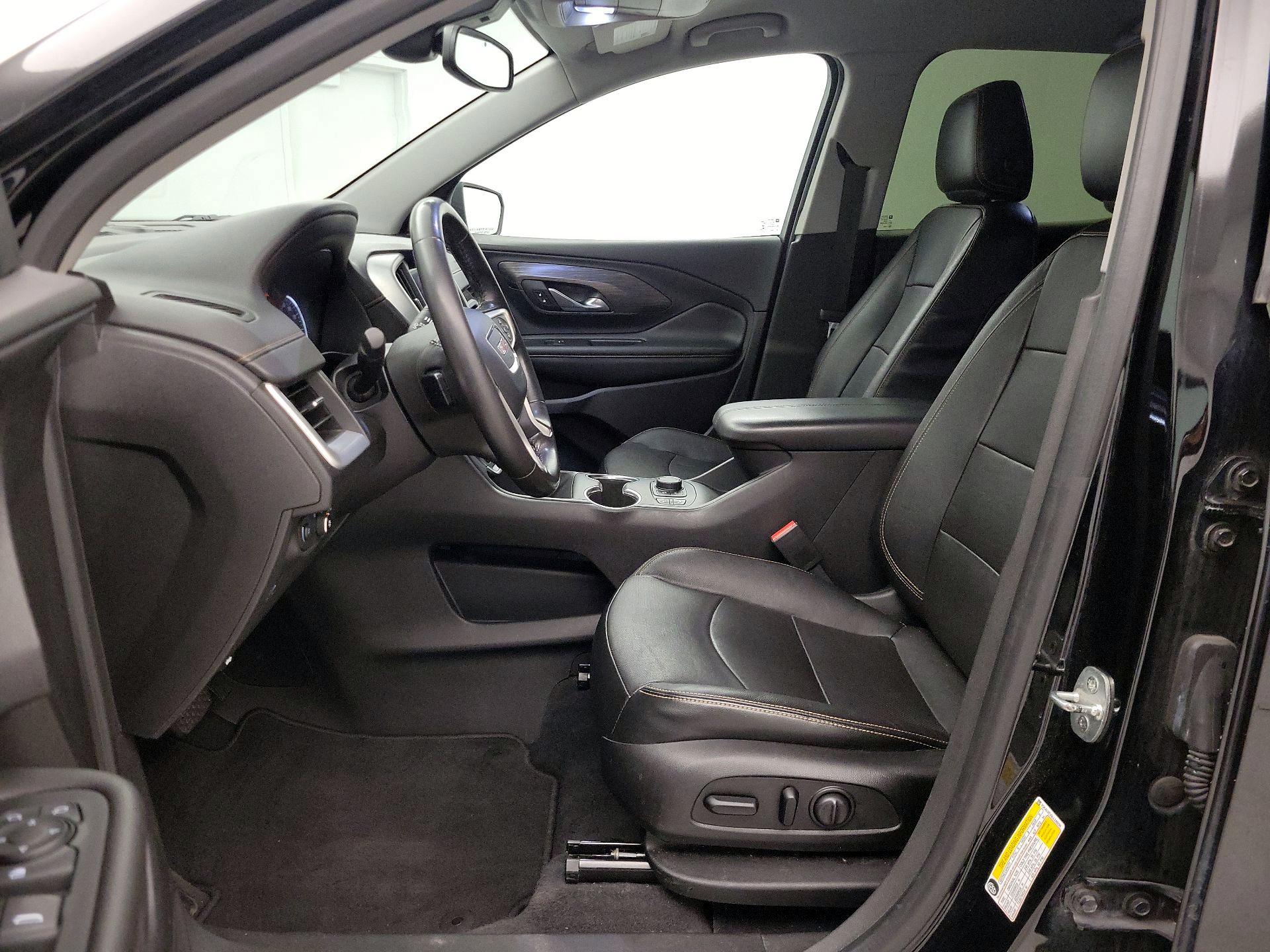 Thumbnail: 2020 GMC Terrain - 11