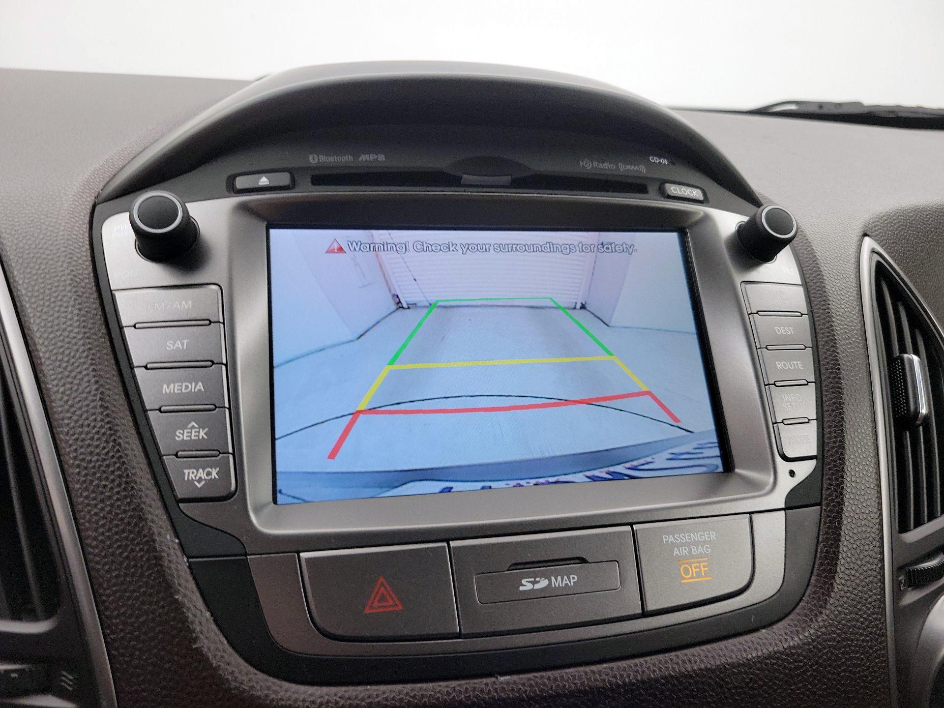 Thumbnail: 2015 Hyundai Tucson - 14