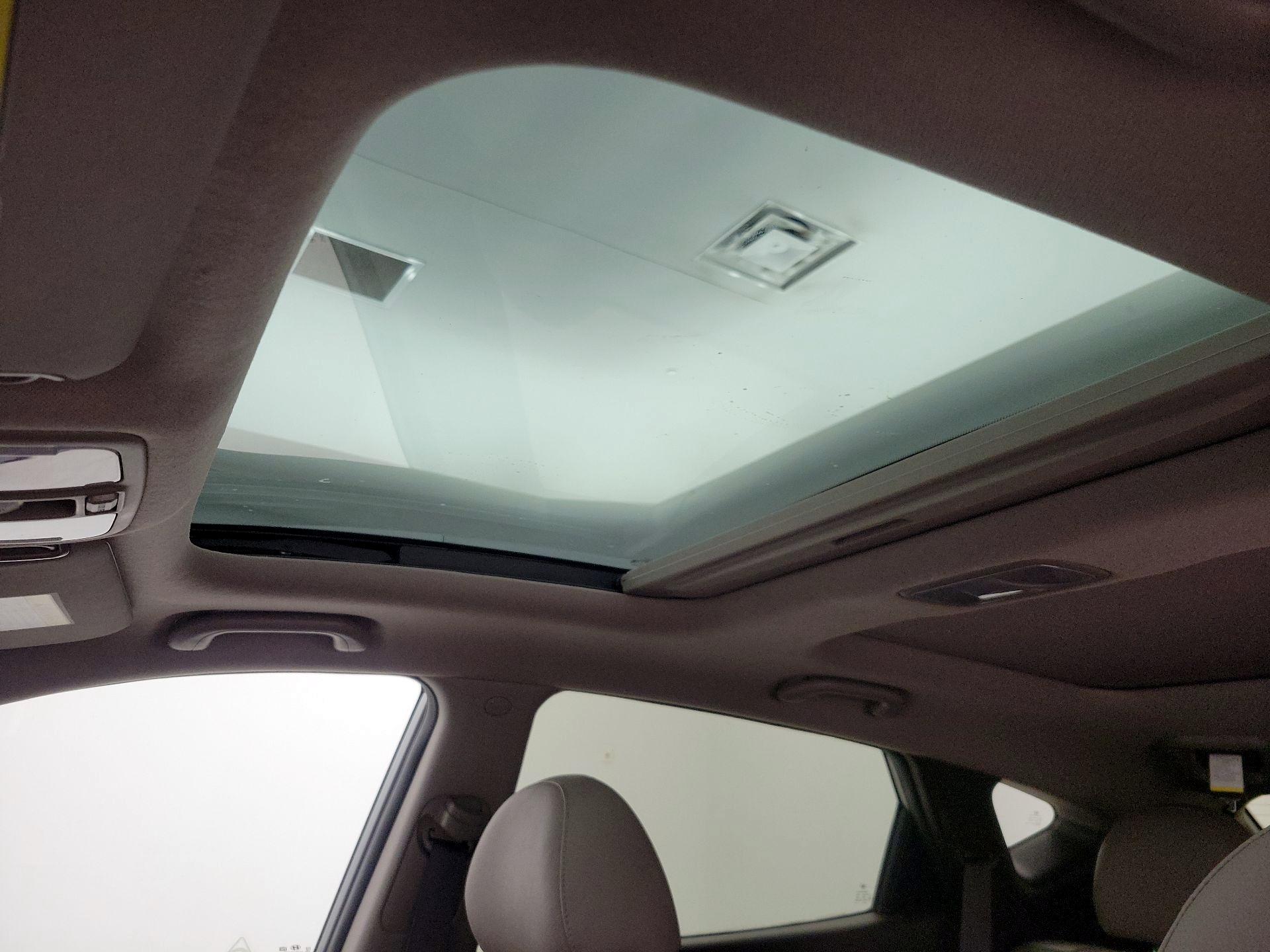 Thumbnail: 2015 Hyundai Tucson - 19