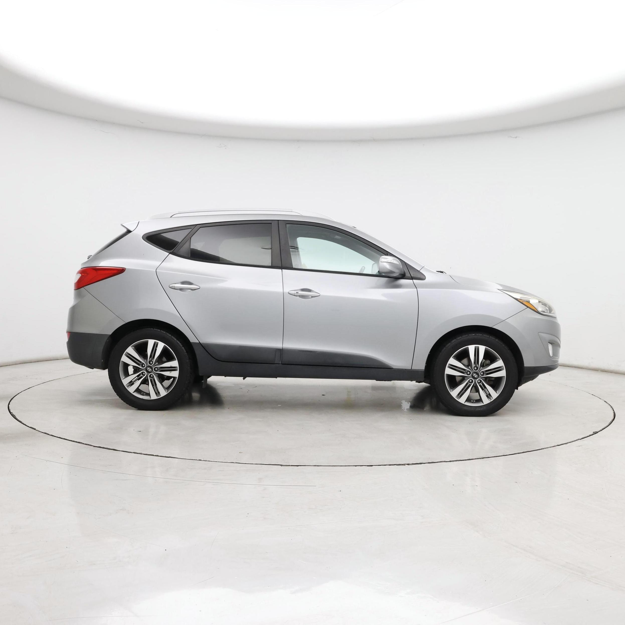 Thumbnail: 2015 Hyundai Tucson - 7