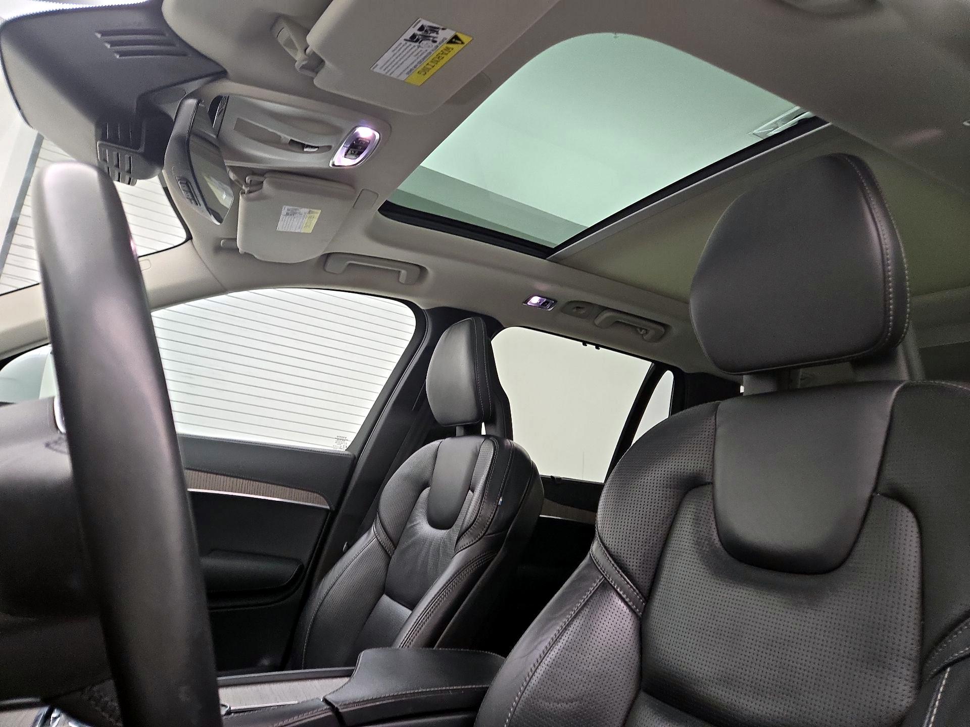 Thumbnail: 2021 Volvo XC90 - 19