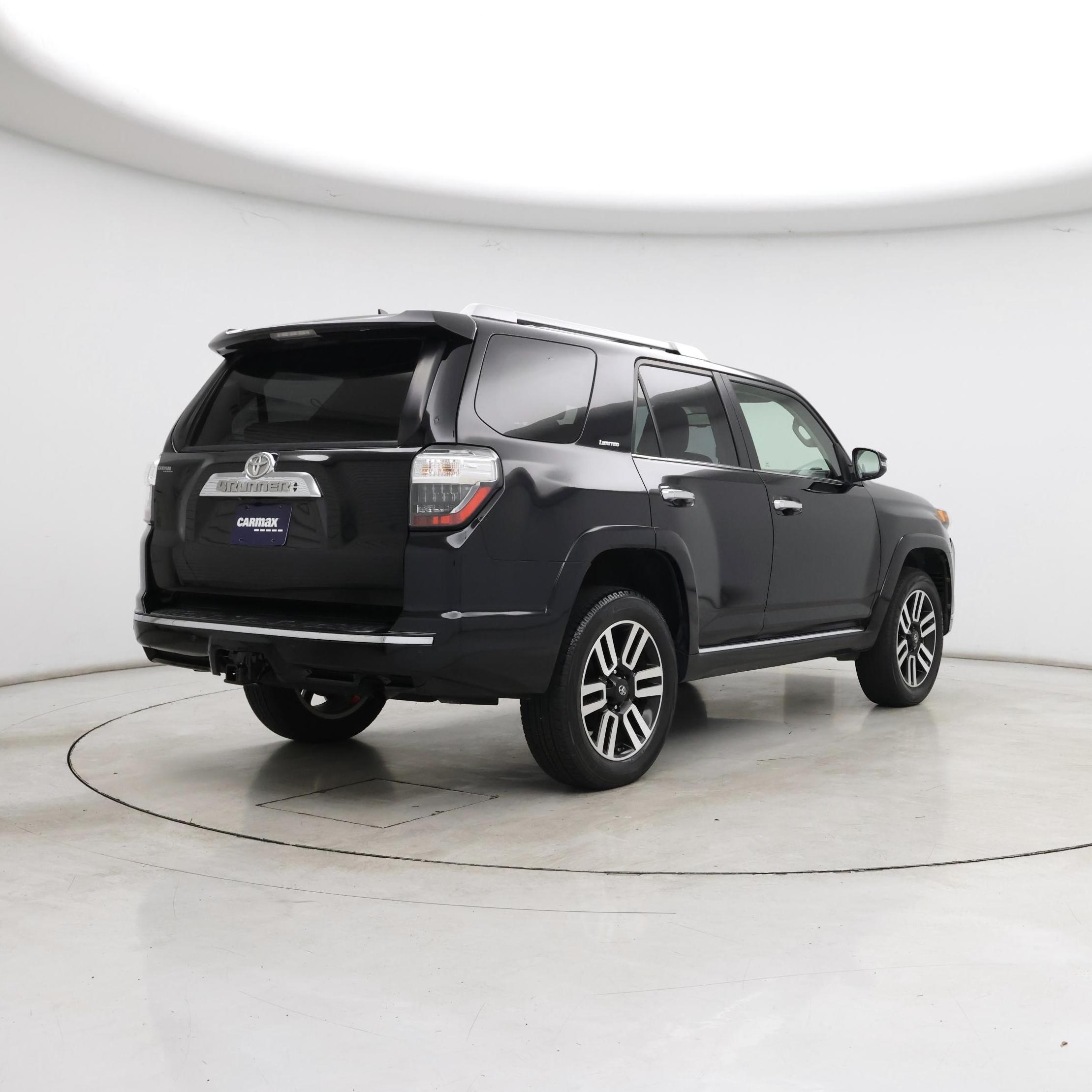 Thumbnail: 2014 Toyota 4Runner - 8