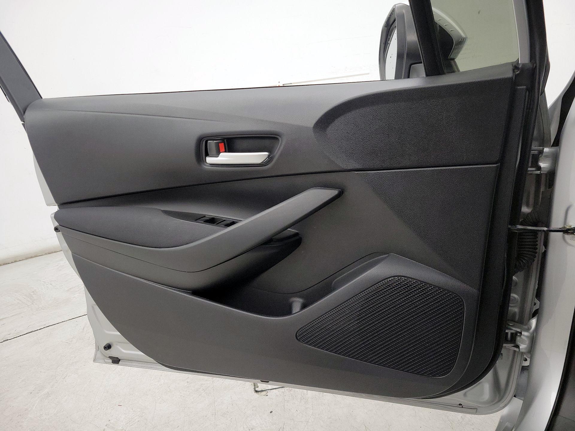 Thumbnail: 2021 Toyota Corolla - 12