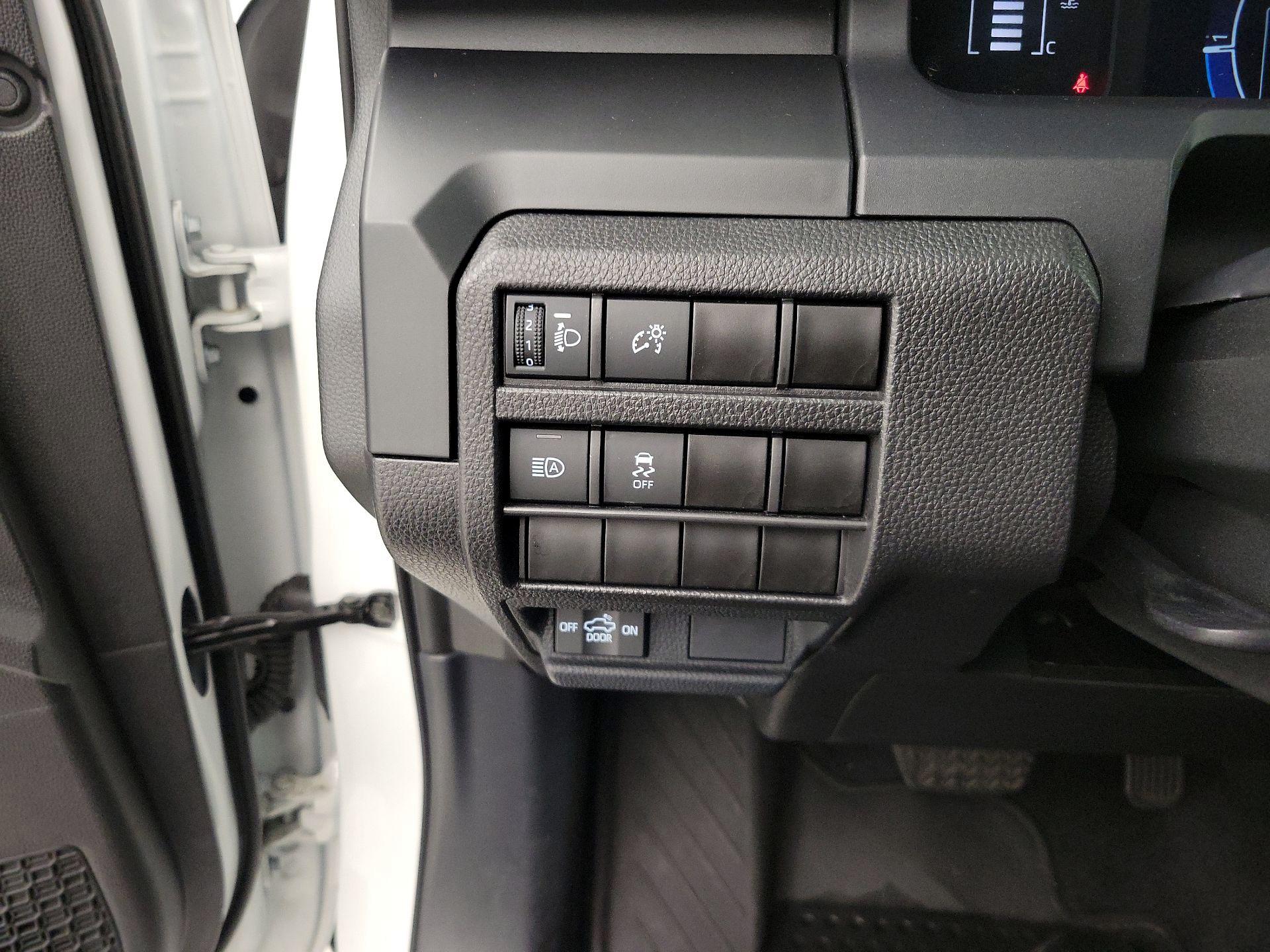 Thumbnail: 2024 Toyota Tacoma - 13