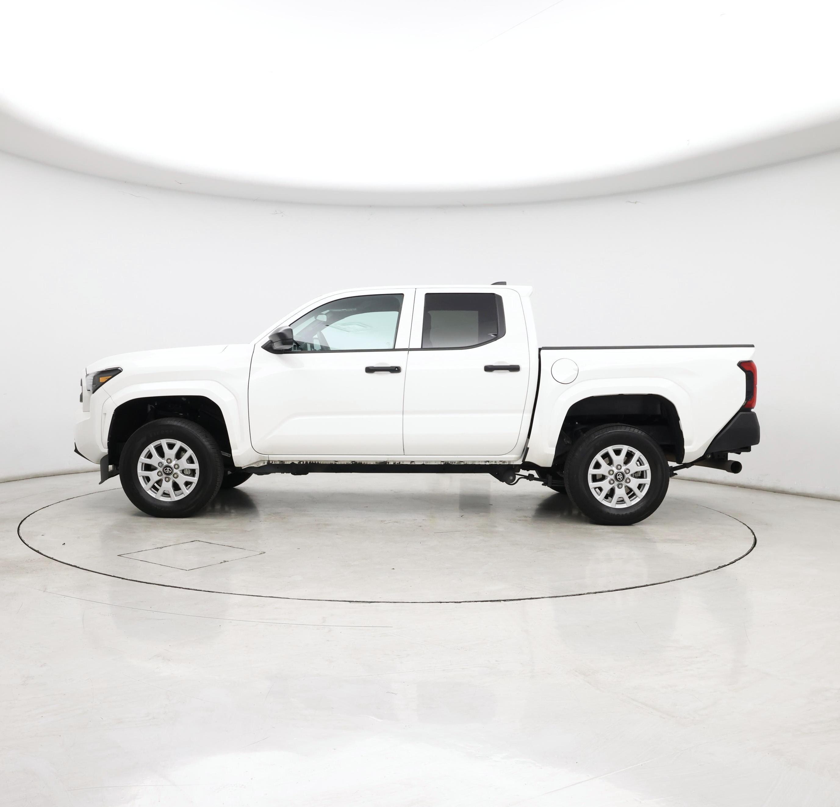 Thumbnail: 2024 Toyota Tacoma - 3