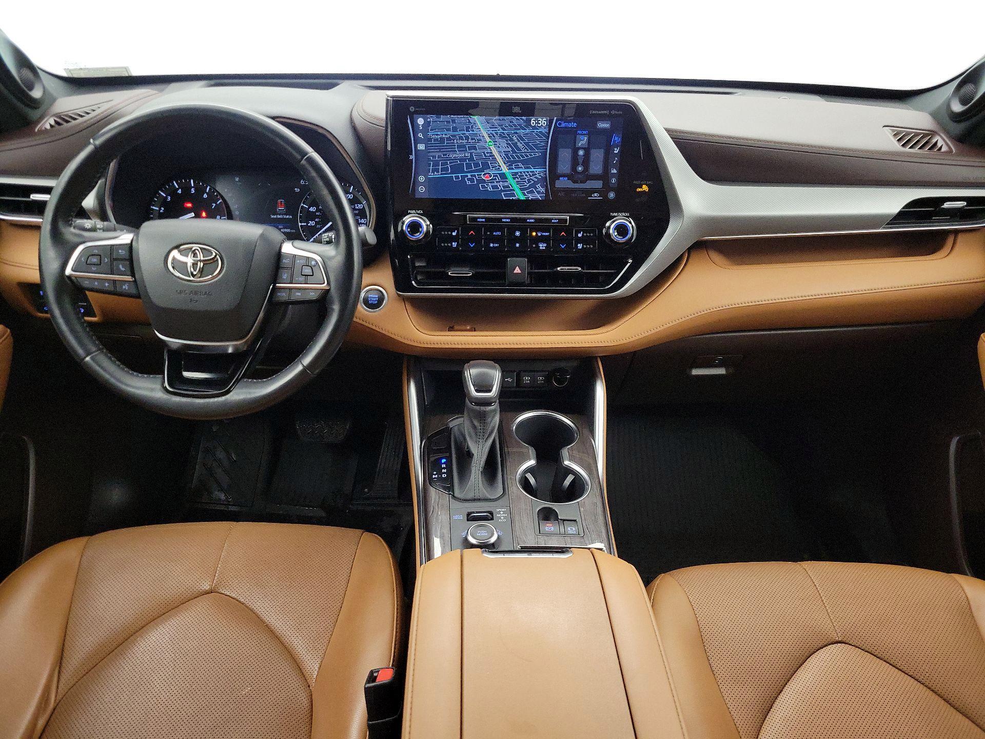 Thumbnail: 2021 Toyota Highlander - 9