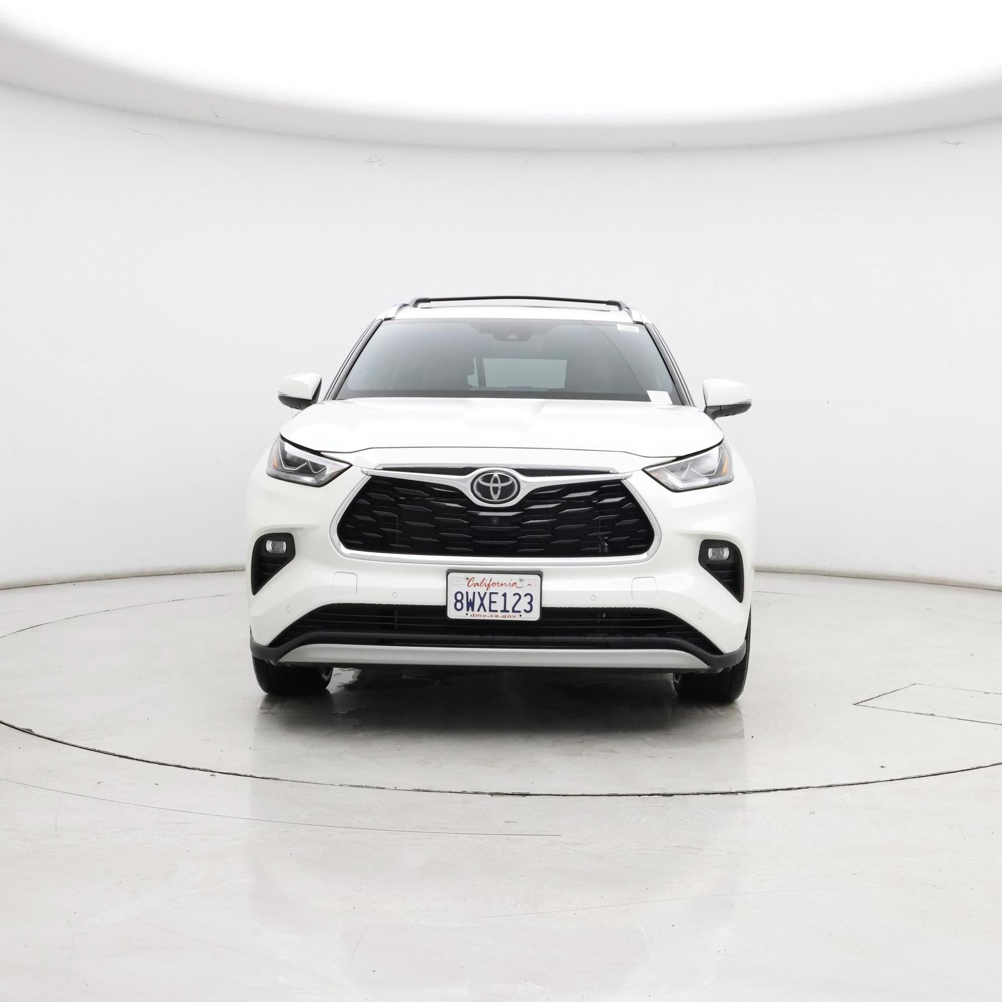 Thumbnail: 2021 Toyota Highlander - 5