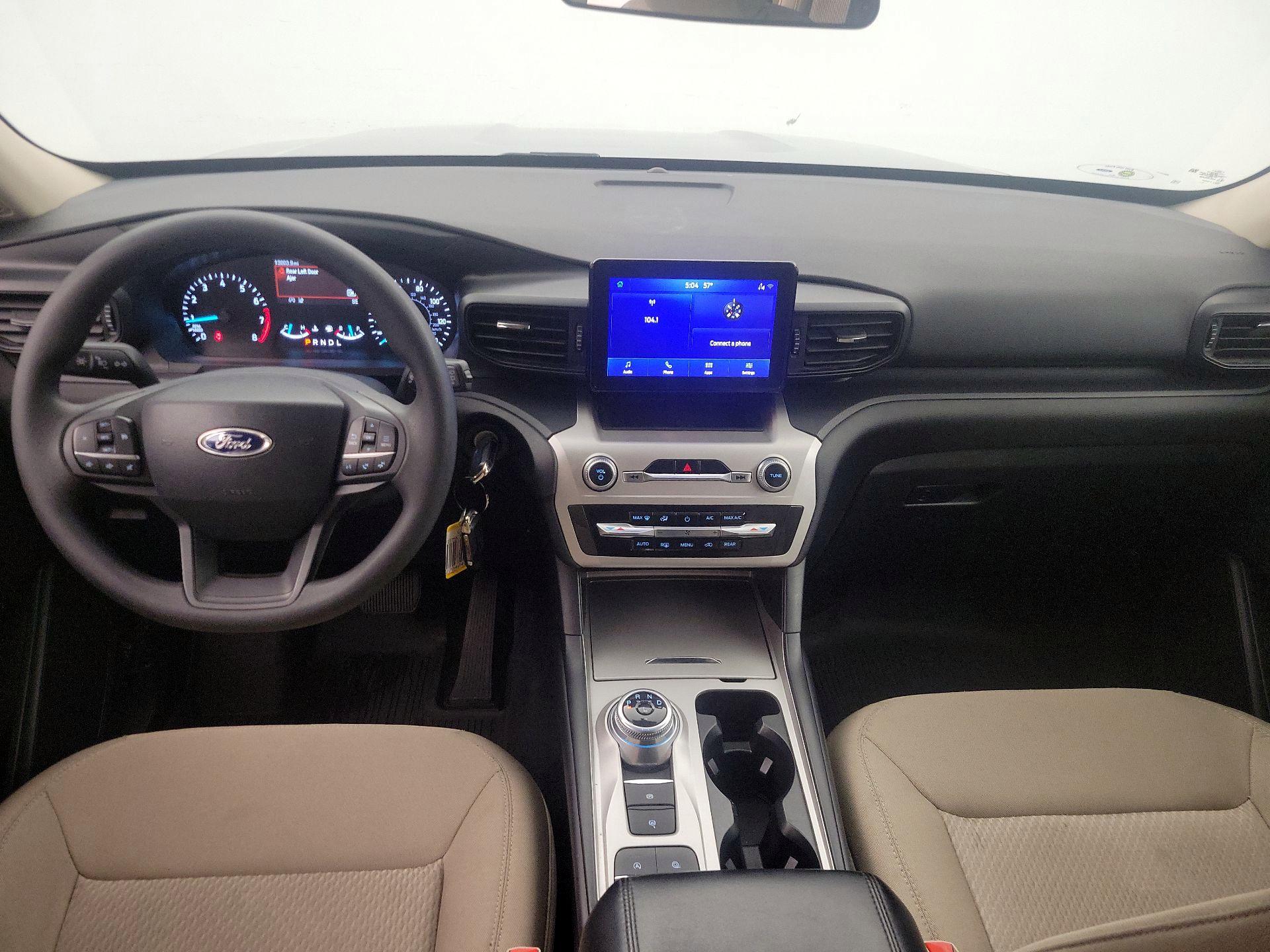 Thumbnail: 2021 Ford Explorer - 9