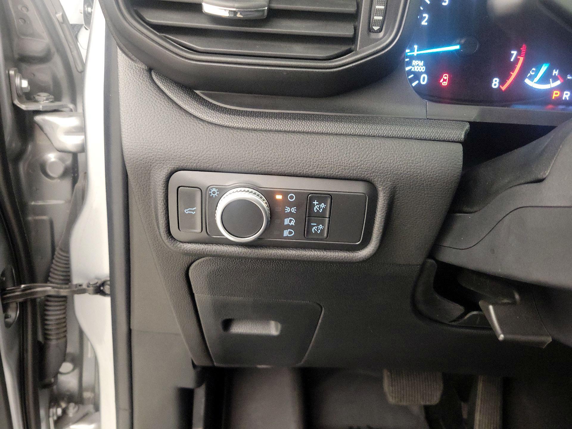 Thumbnail: 2021 Ford Explorer - 13