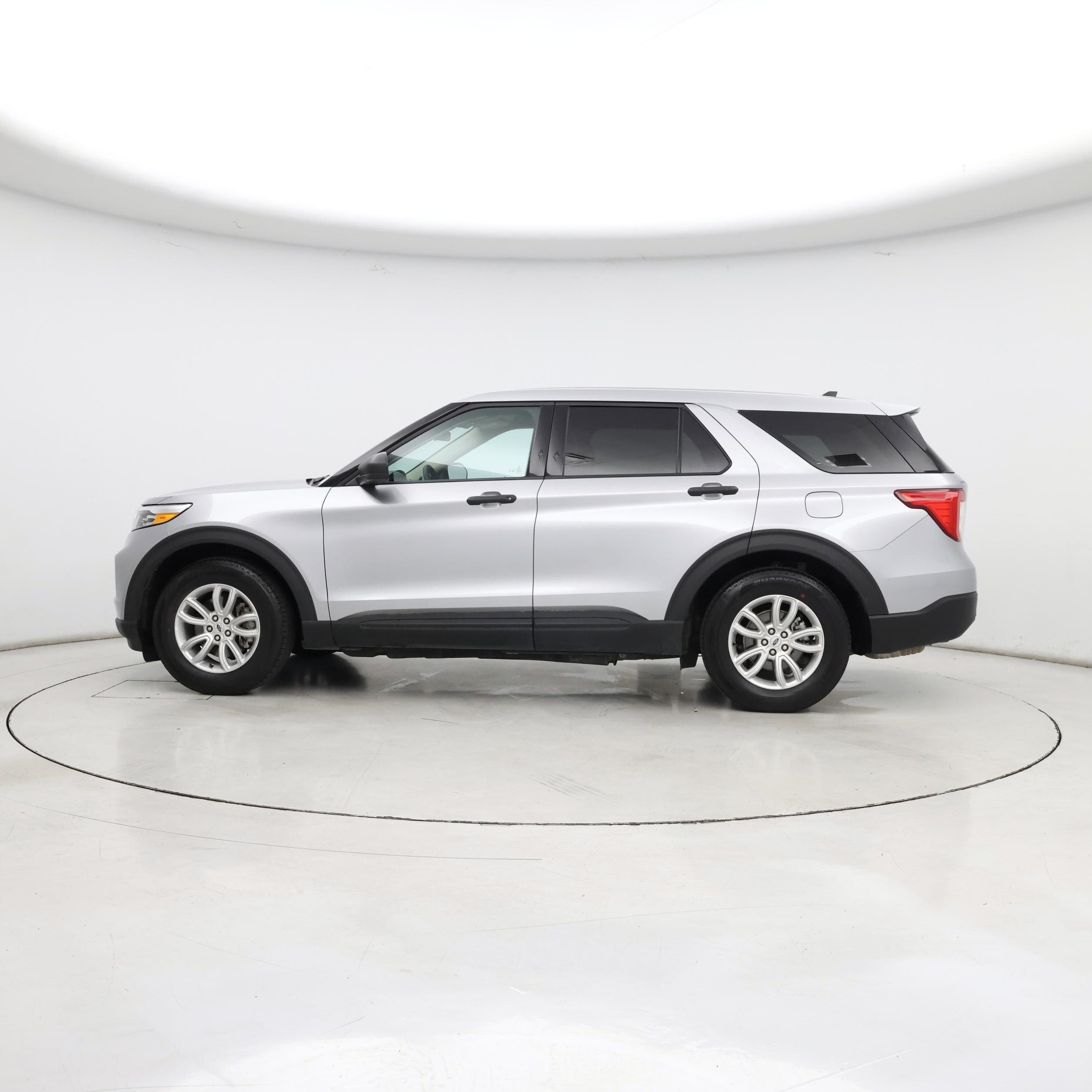 Thumbnail: 2021 Ford Explorer - 3