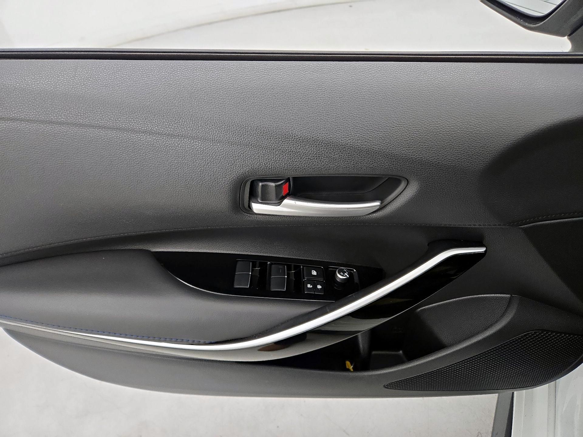 Thumbnail: 2020 Toyota Corolla - 12