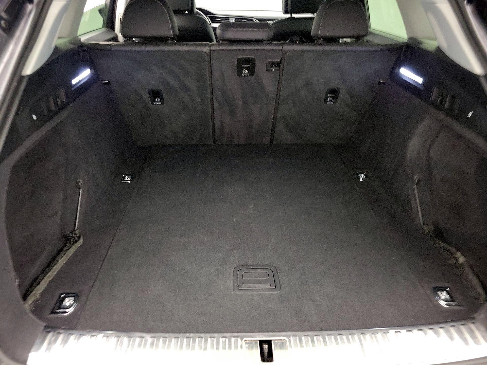 Thumbnail: 2021 Audi e-tron - 20