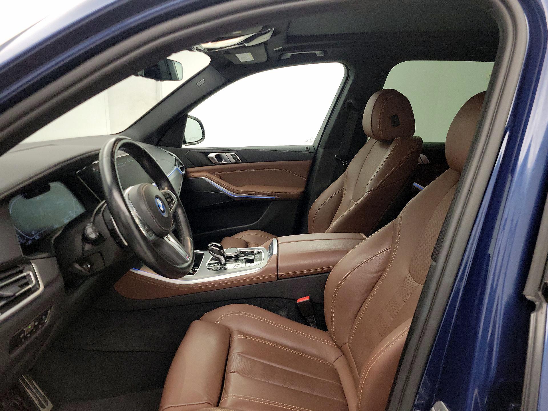 Thumbnail: 2022 BMW X5 - 11