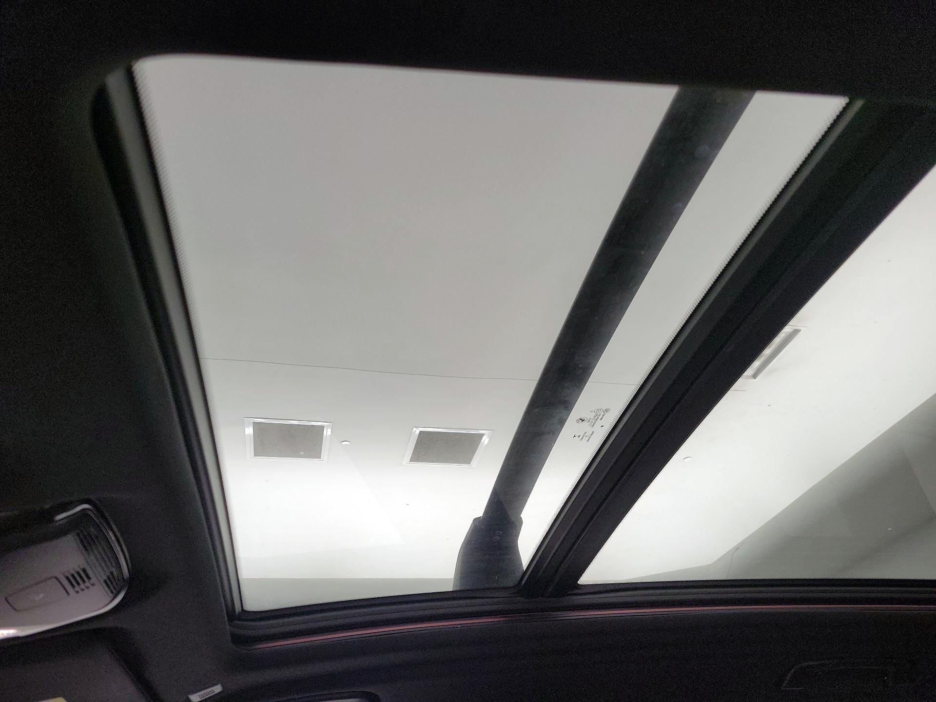 Thumbnail: 2022 BMW X5 - 20