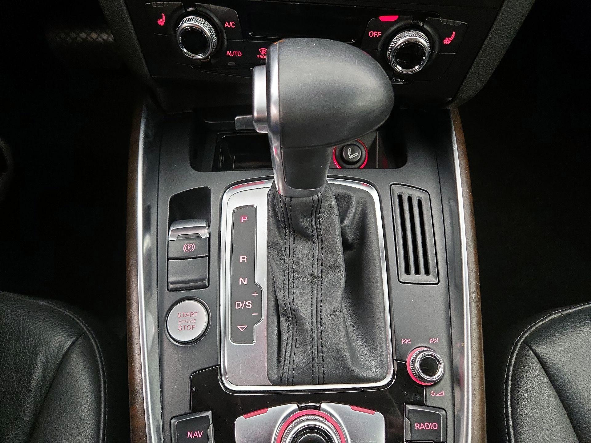 Thumbnail: 2015 Audi Q5 - 18