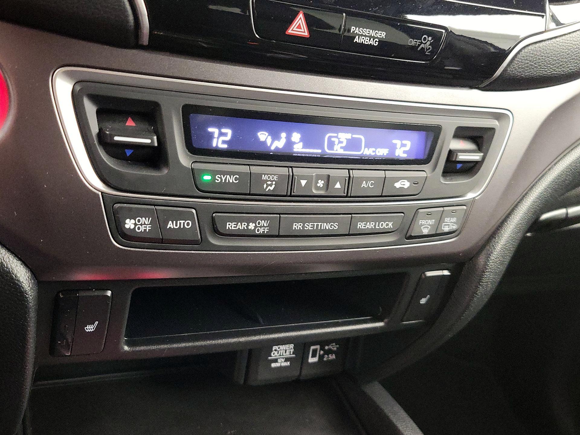 Thumbnail: 2022 Honda Pilot - 16