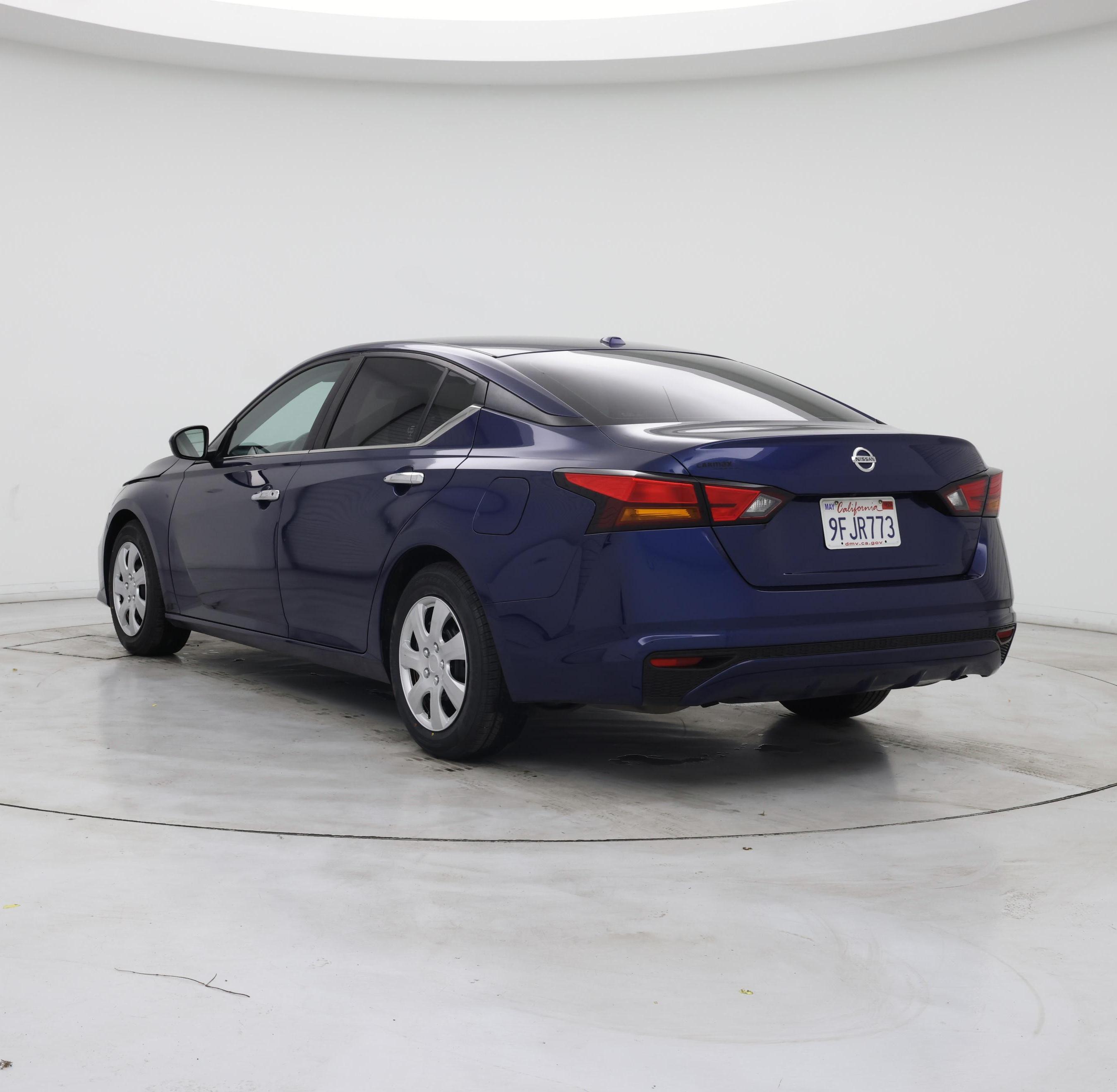 Thumbnail: 2020 Nissan Altima - 2