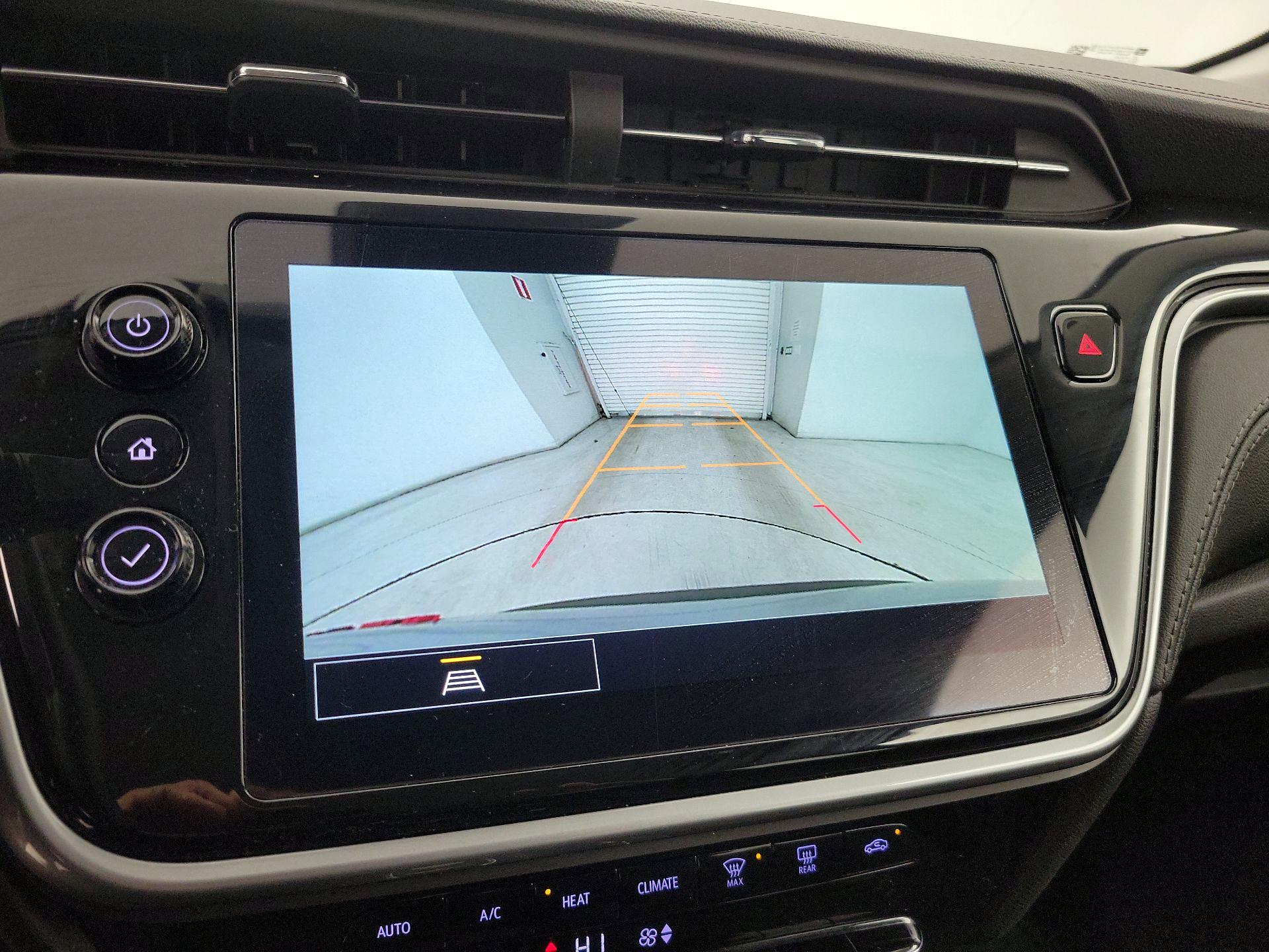 Thumbnail: 2023 Chevrolet Bolt EUV - 14