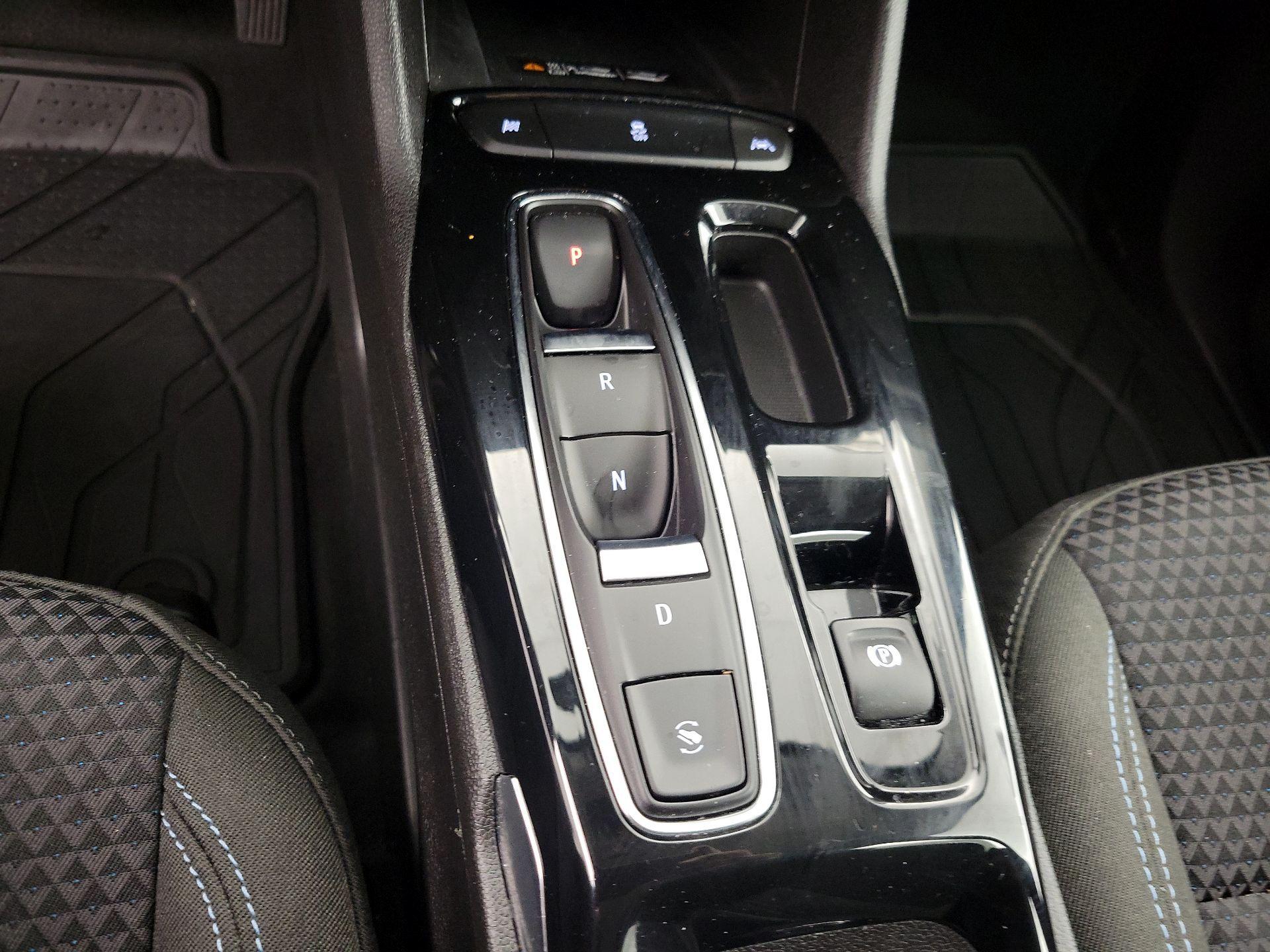 Thumbnail: 2023 Chevrolet Bolt EUV - 17